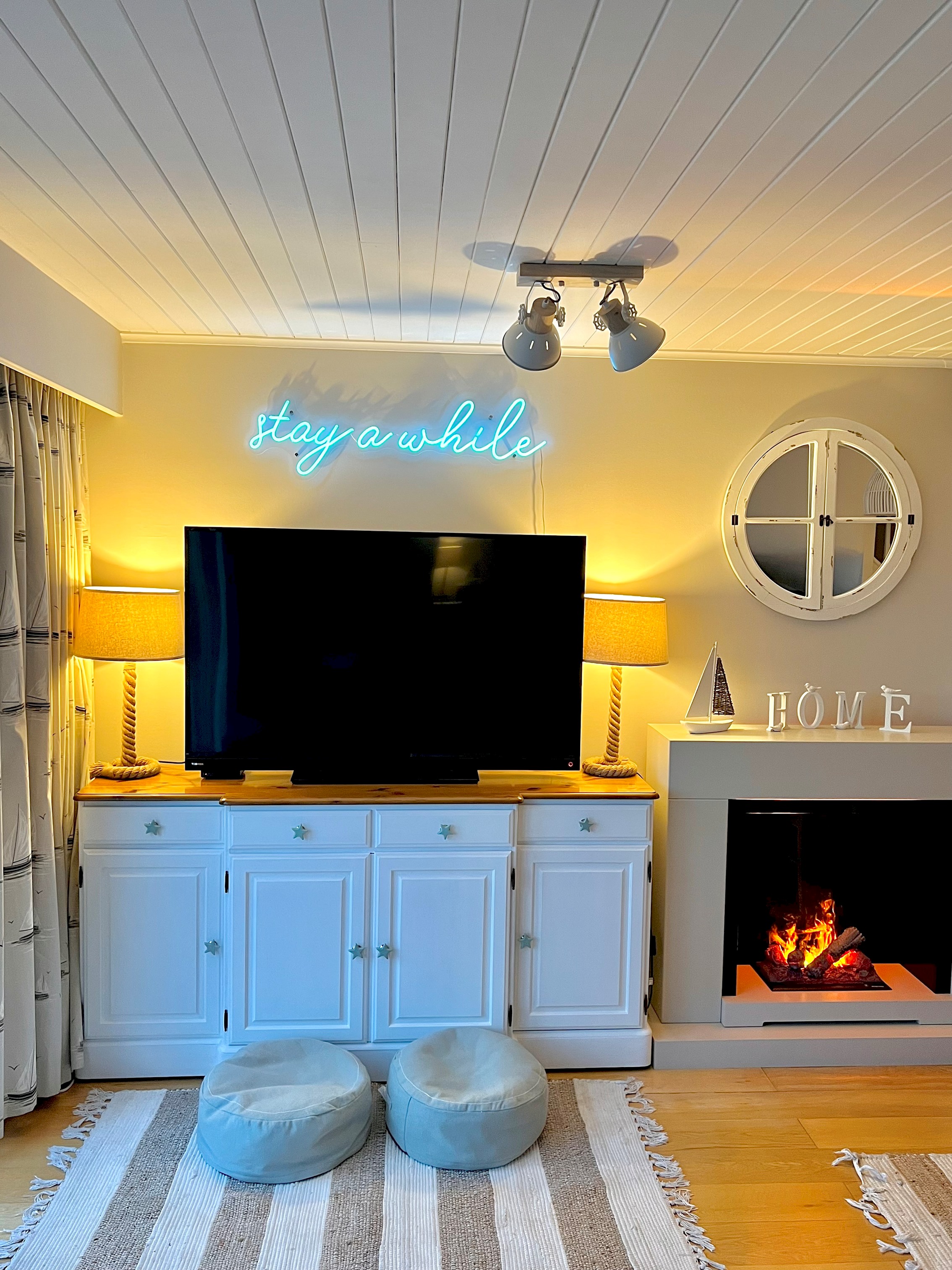 Herons Hideout · Cotswold Lakeside – Spring Lake