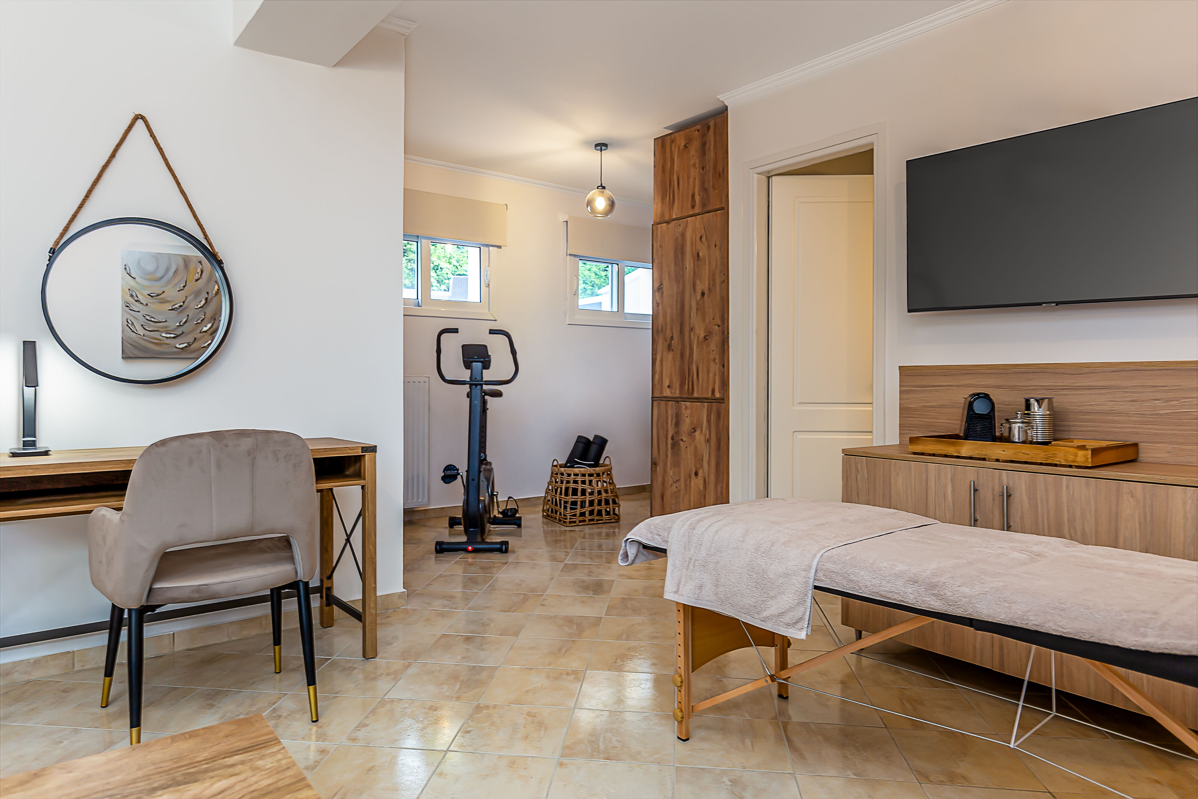 Magdalena Home – Outdoor pool | heated Jacuzzi