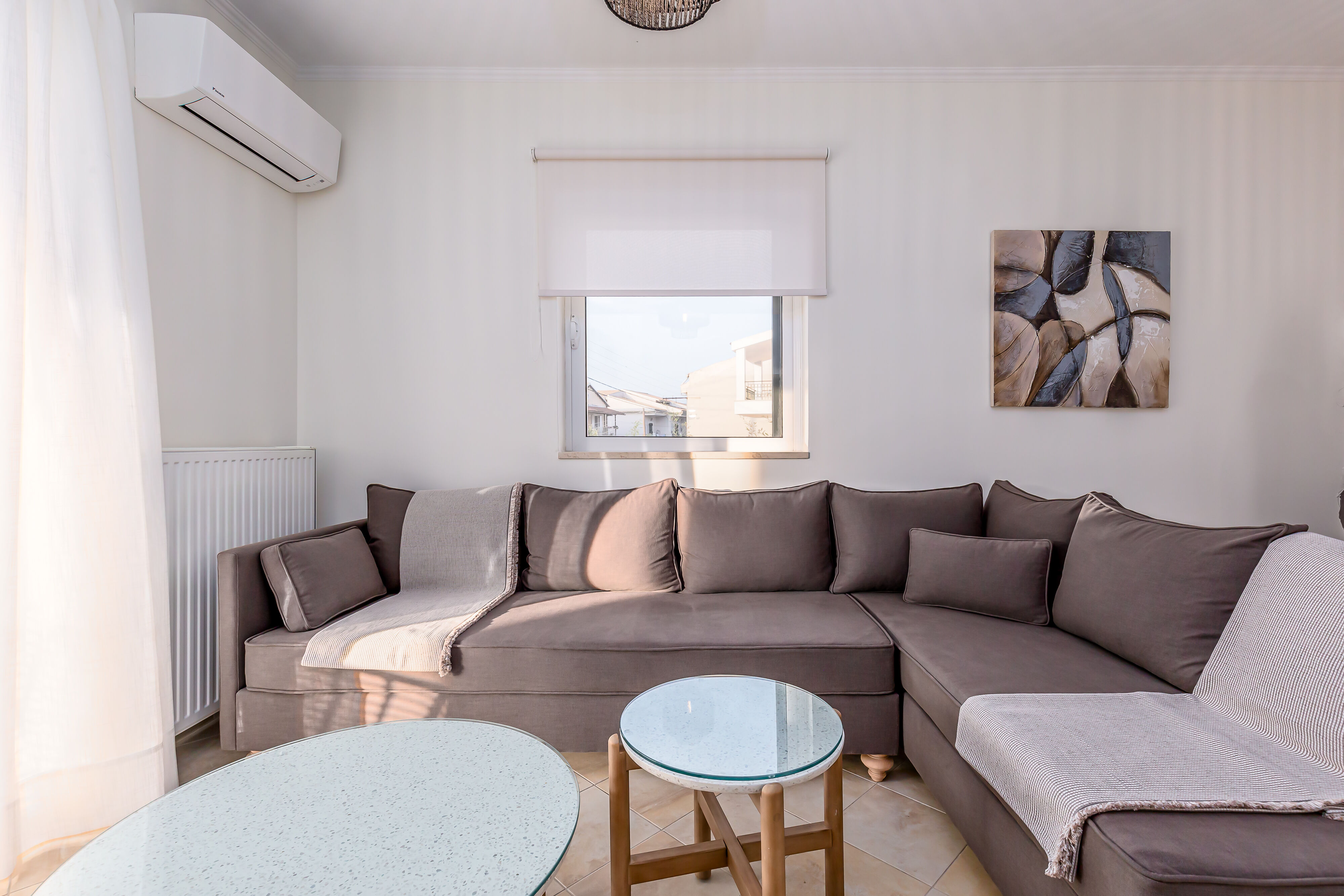 Anastasia Home – Outdoor pool | heated Jacuzzi