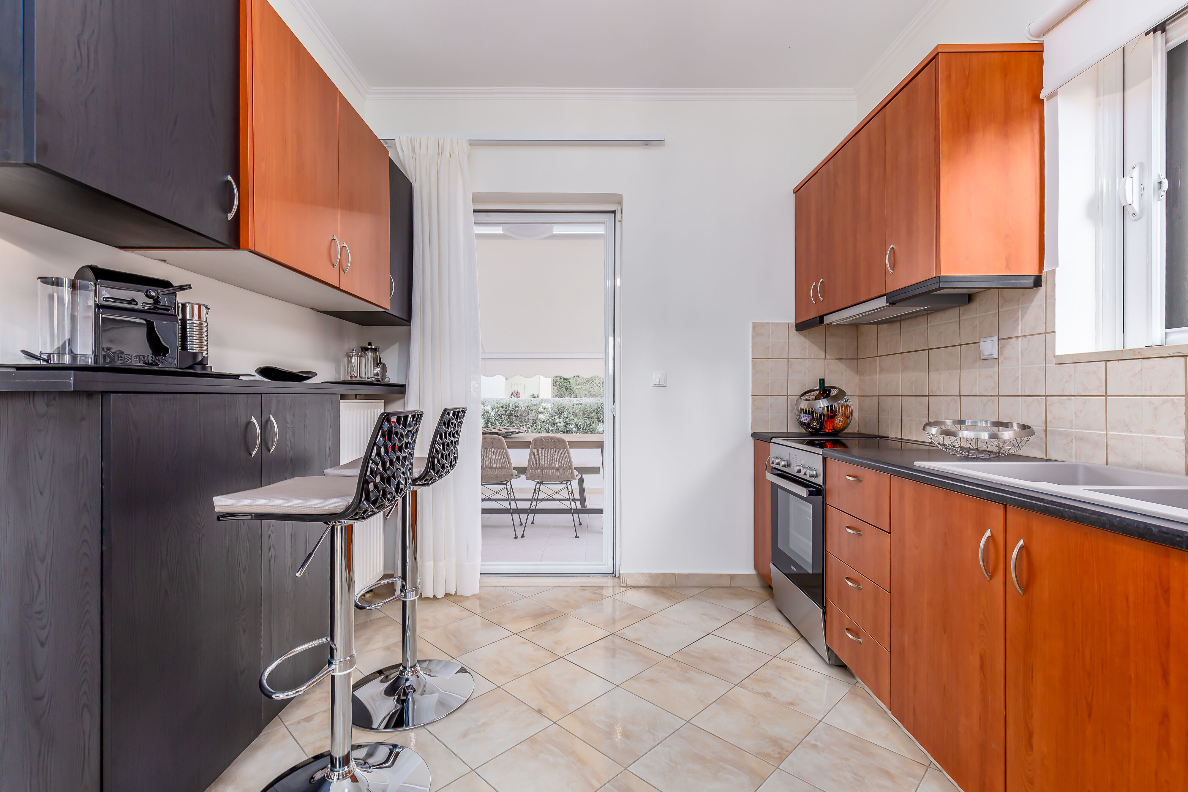 Anastasia Home – Outdoor pool | heated Jacuzzi