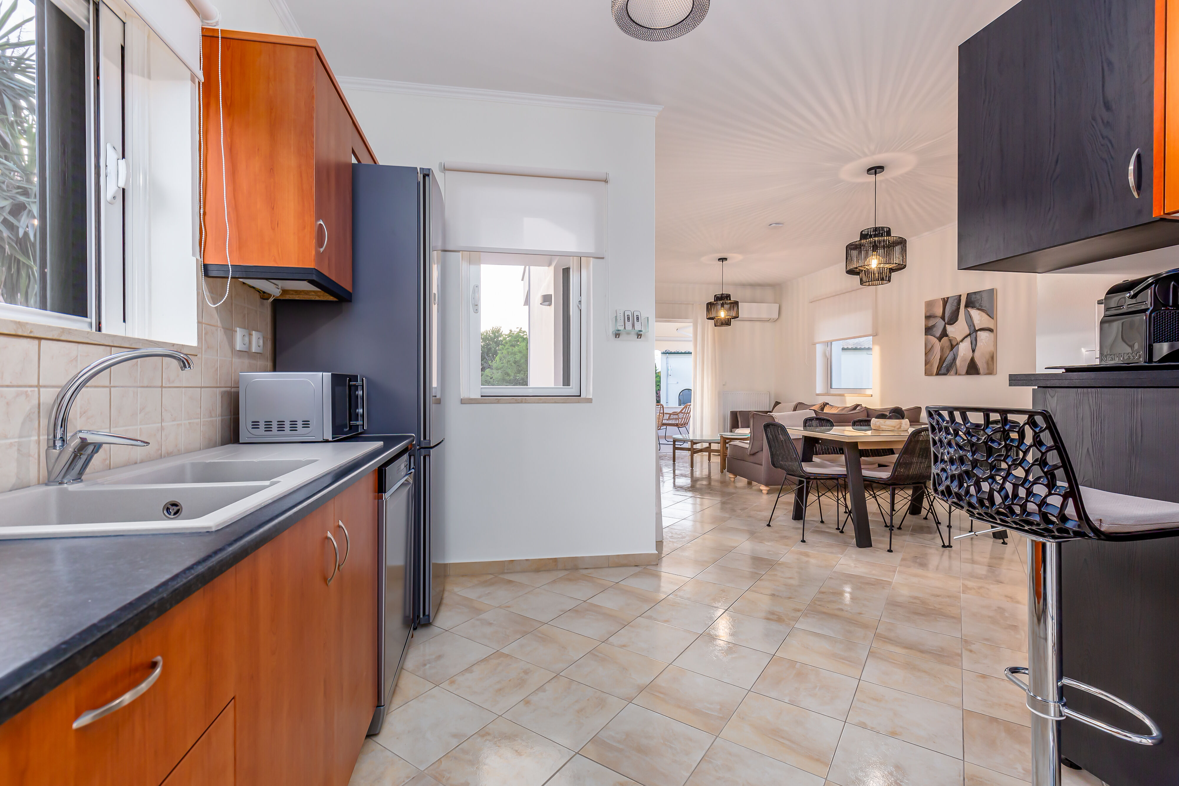 Anastasia Home – Outdoor pool | heated Jacuzzi