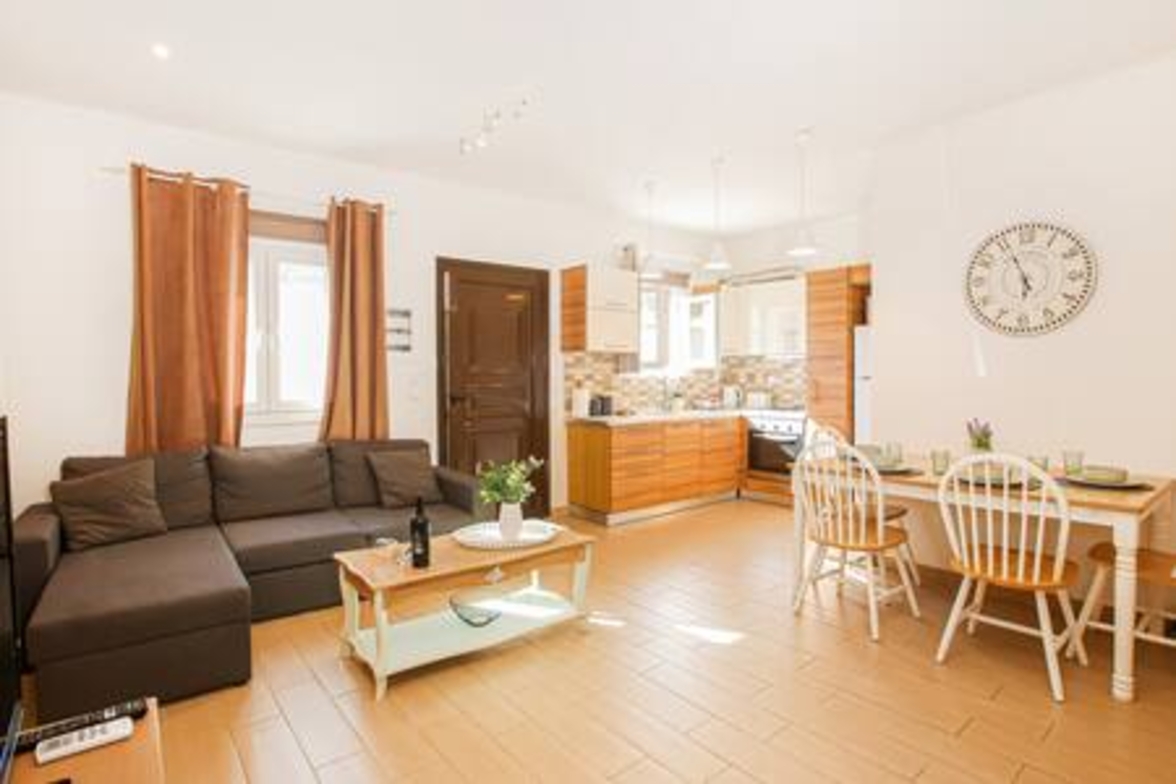 Stavros House Ipsos – 100meters from the beach