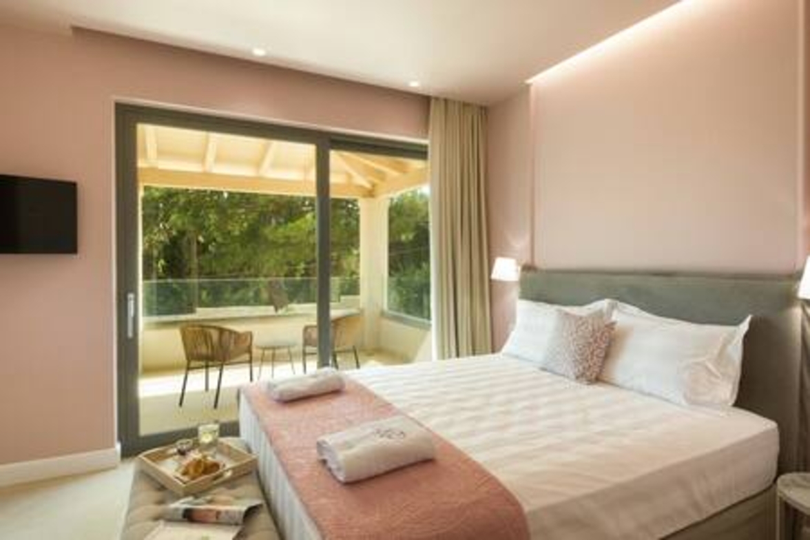 Villa Onore – Luxurious pool jacuzzi