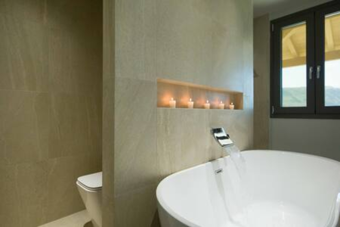 Villa Onore – Luxurious pool jacuzzi