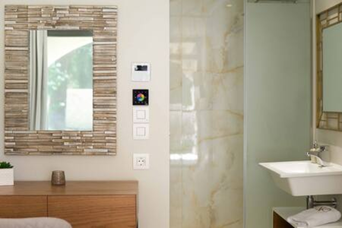 Villa Onore – Luxurious pool jacuzzi