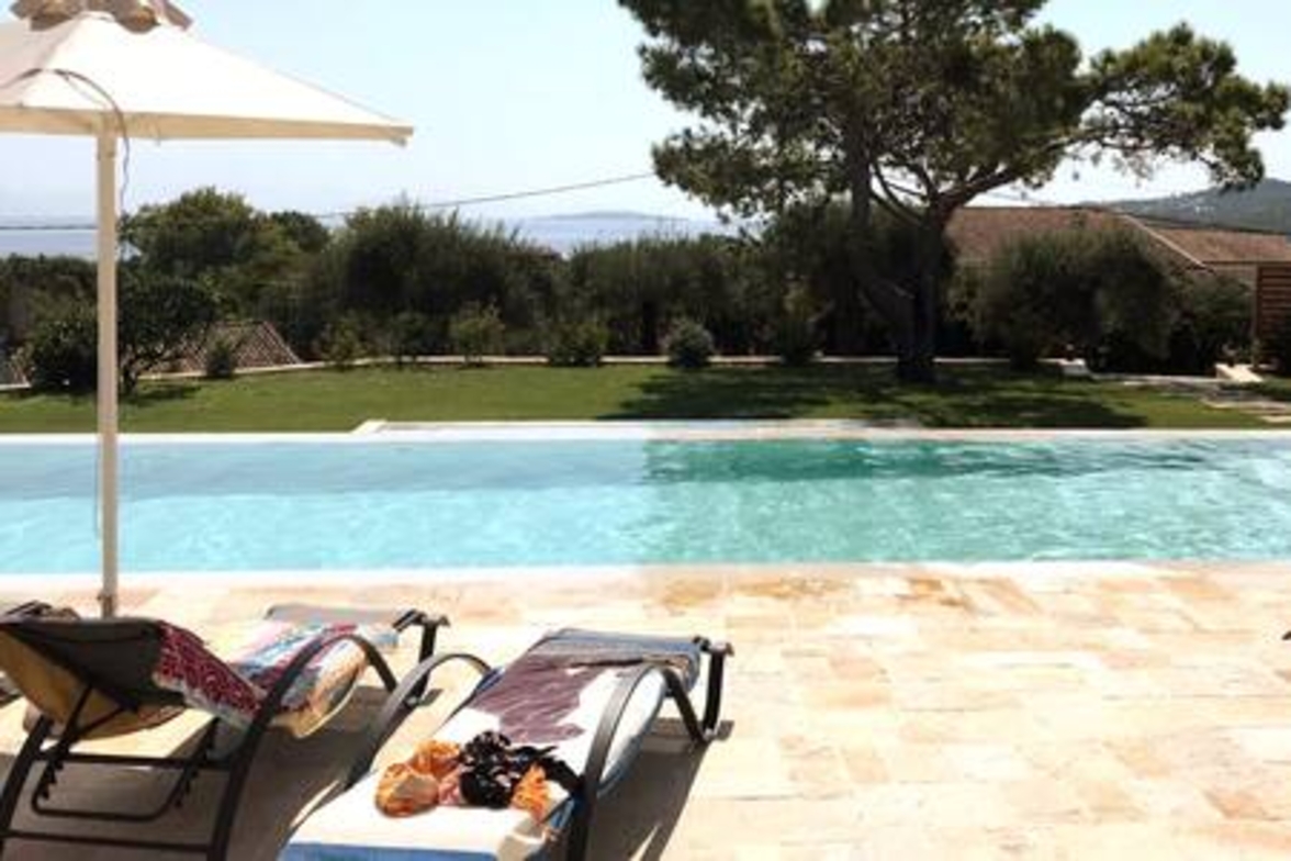 Villa Onore – Luxurious pool jacuzzi