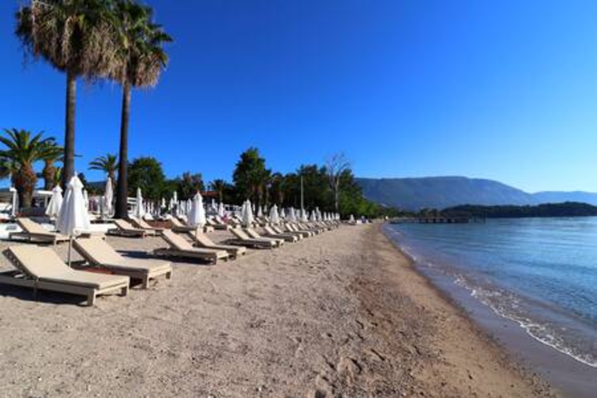 Villa Onore – Luxurious pool jacuzzi