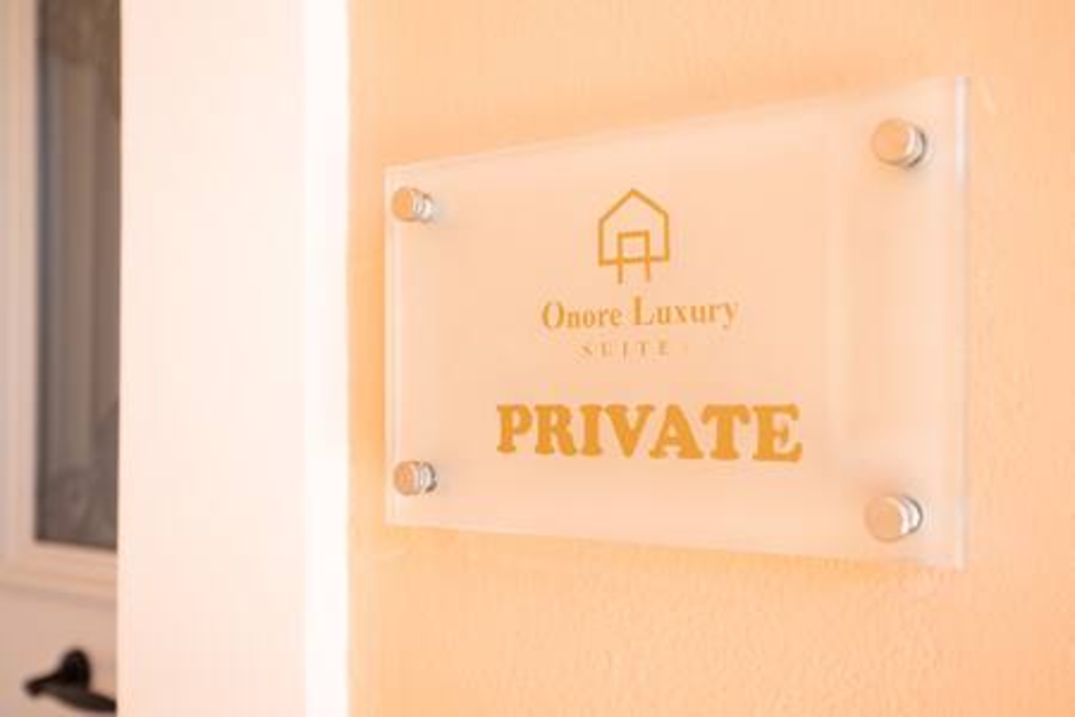 Onore Private Suite & pool | Dasia