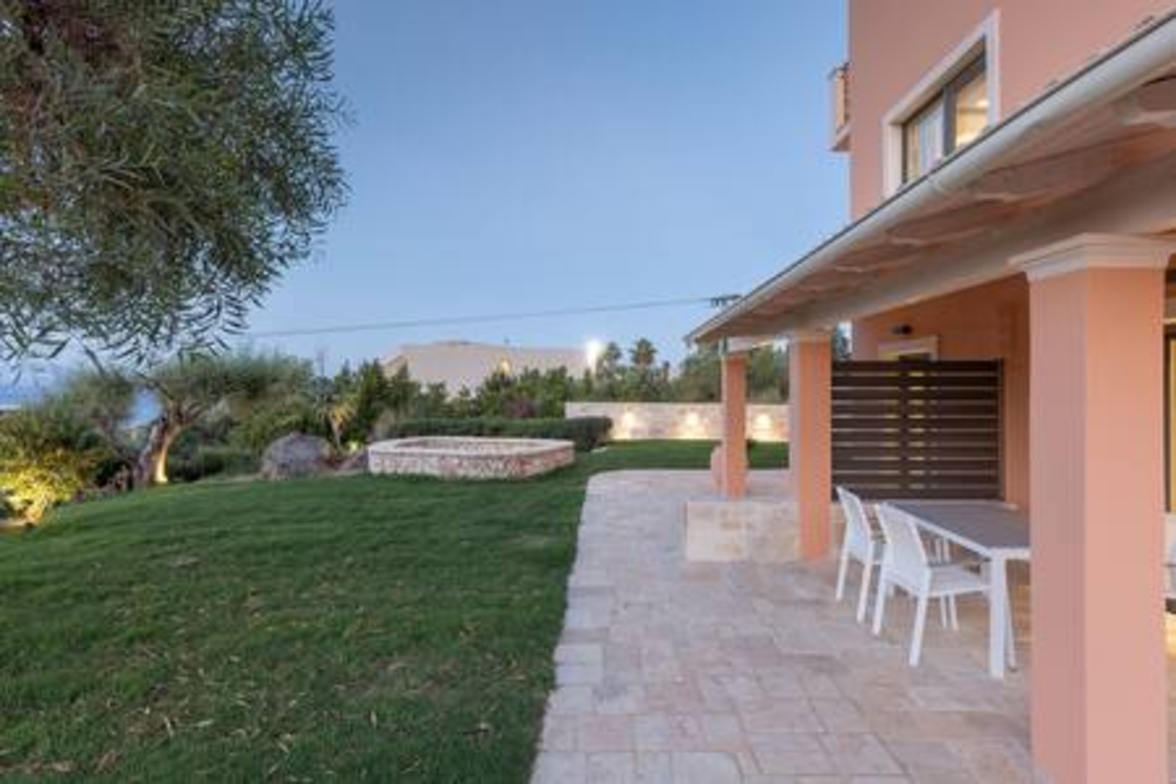 Onore Garden Suite & pool | Dasia
