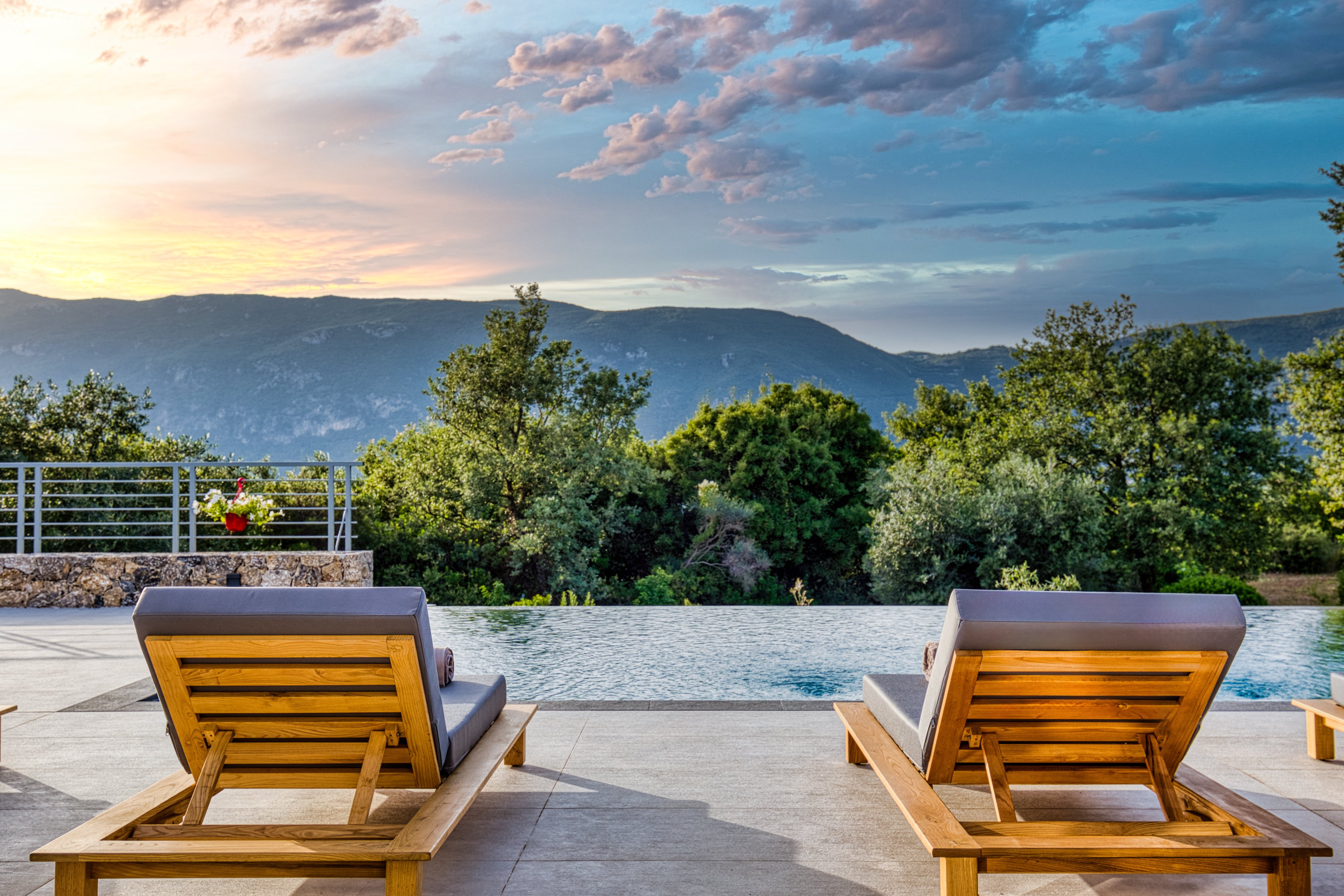 Villa Sunset Bliss| private pool – country views