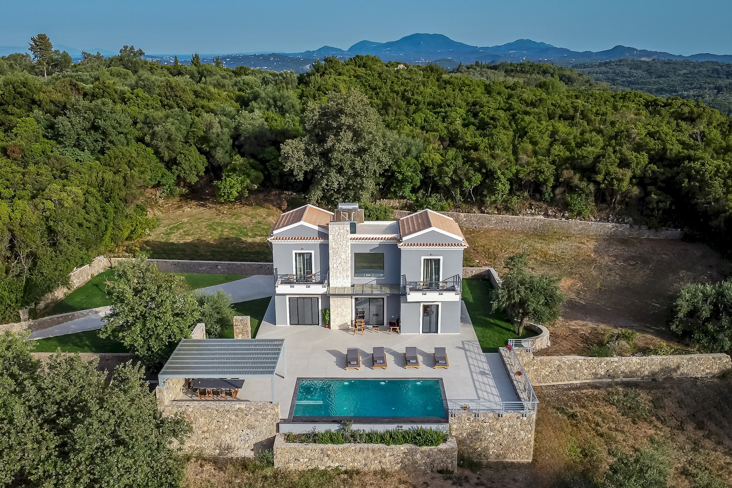 Villa Sunset Bliss| private pool – country views
