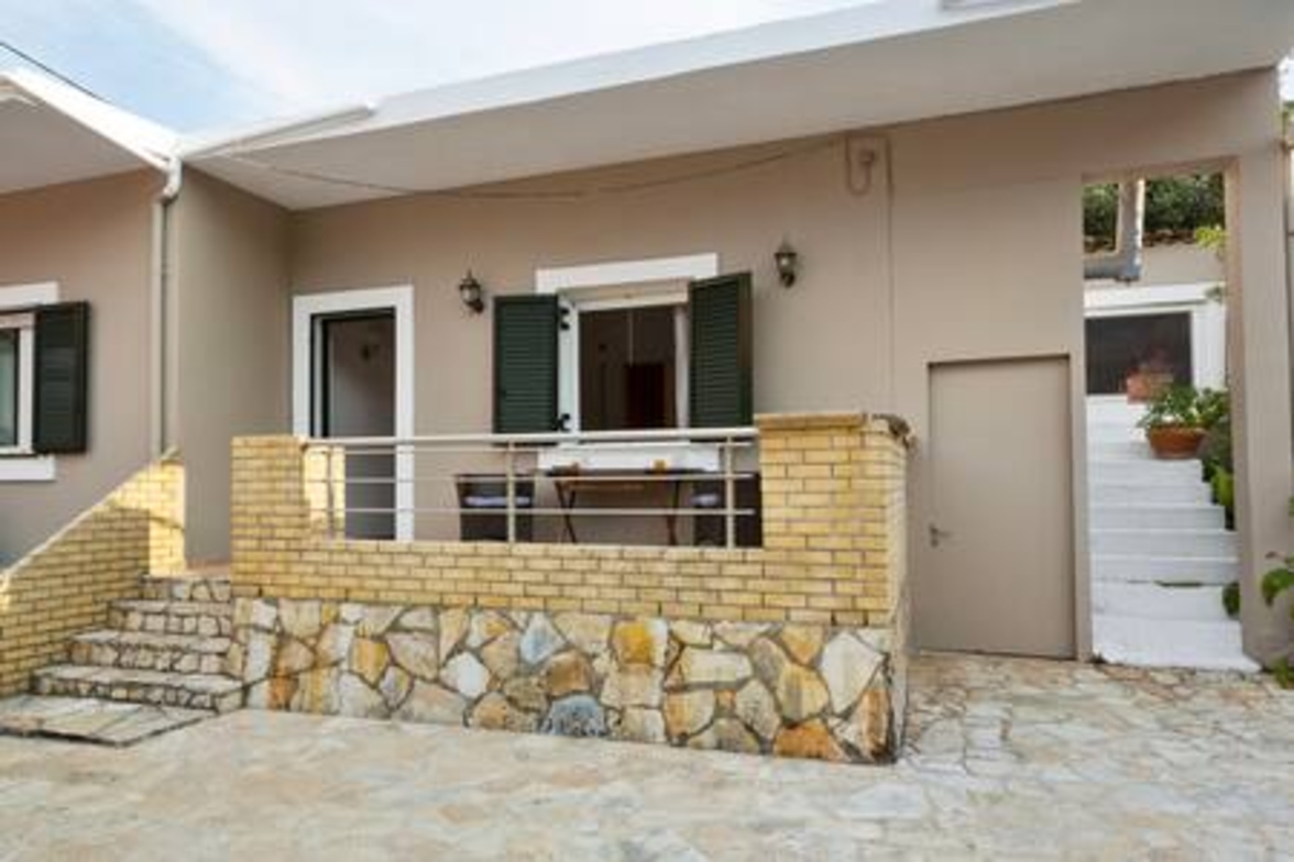 Maximos House