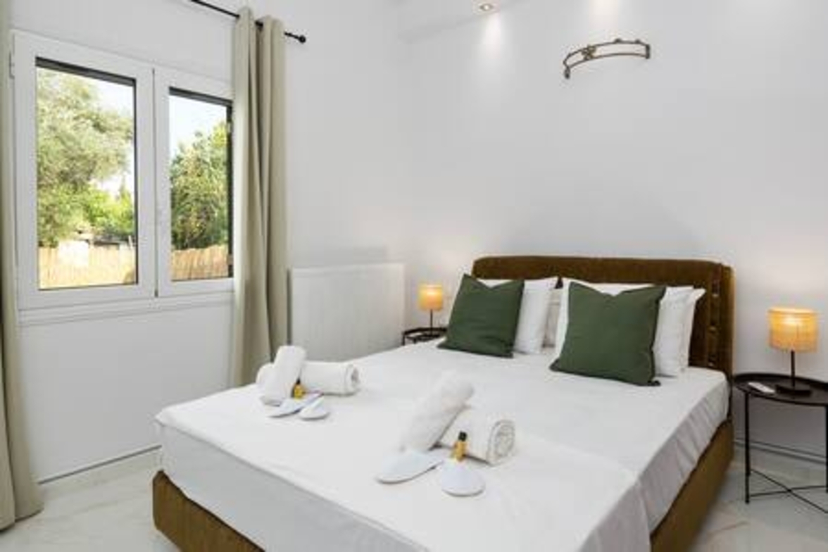 Maximos House