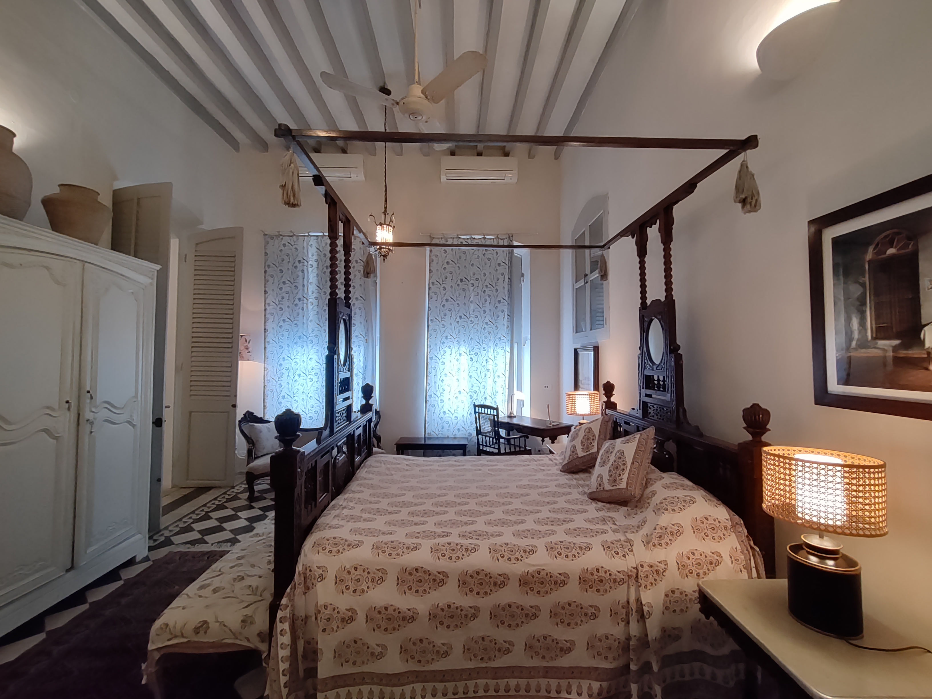 Maison Twenty Six – Madras Suite