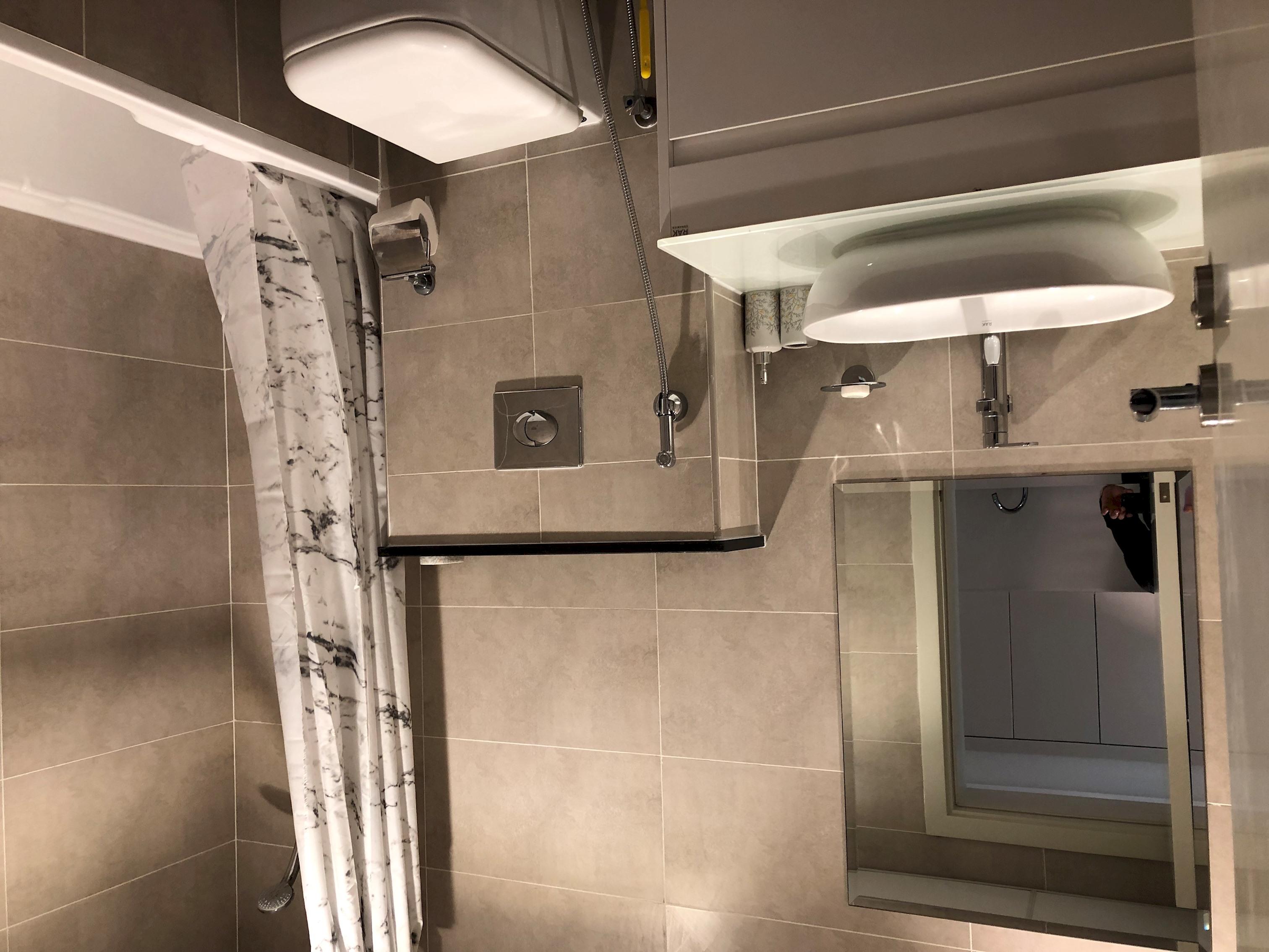 Cheerful – Private apartment