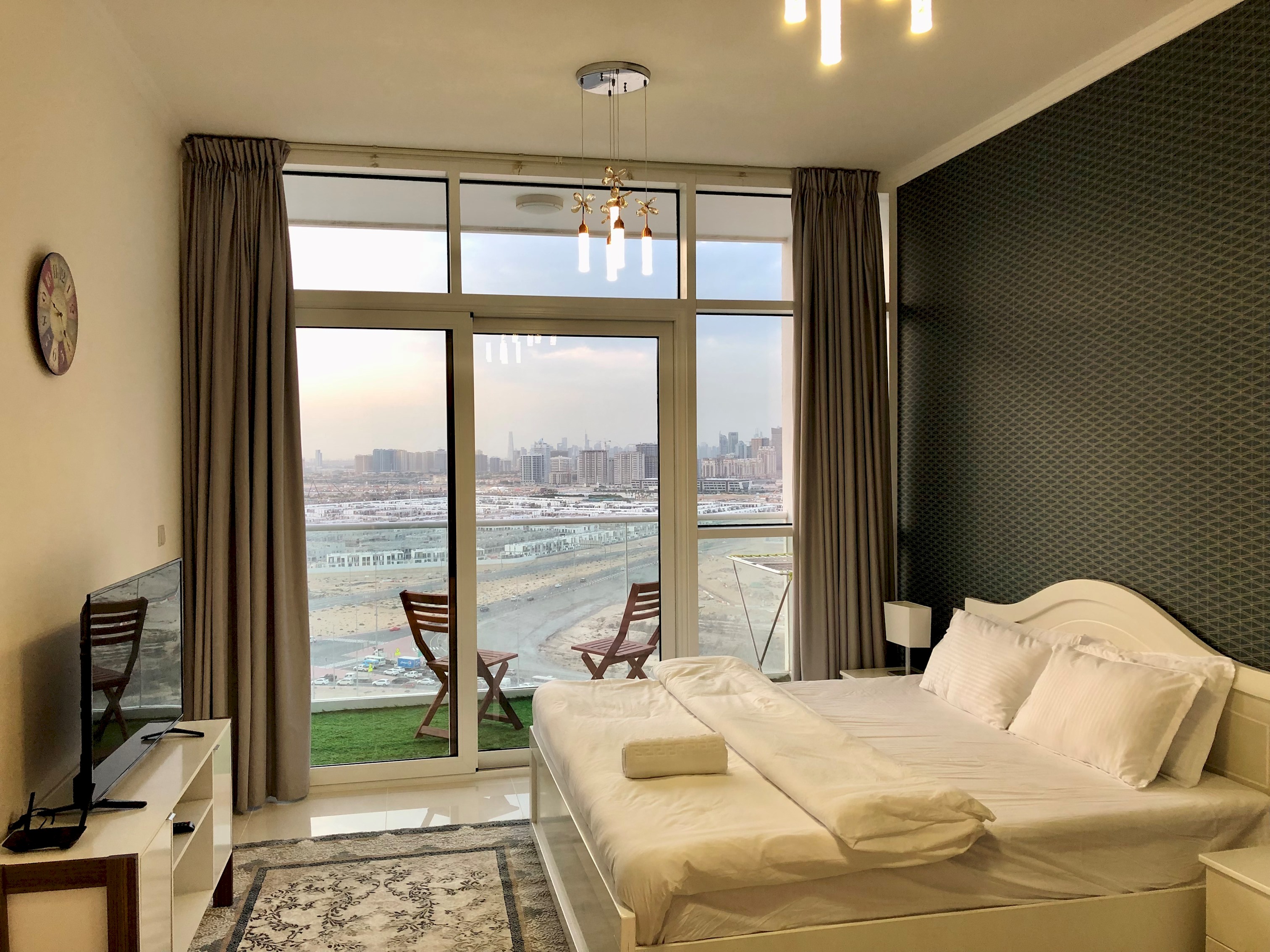 Cheerful – Private apartment