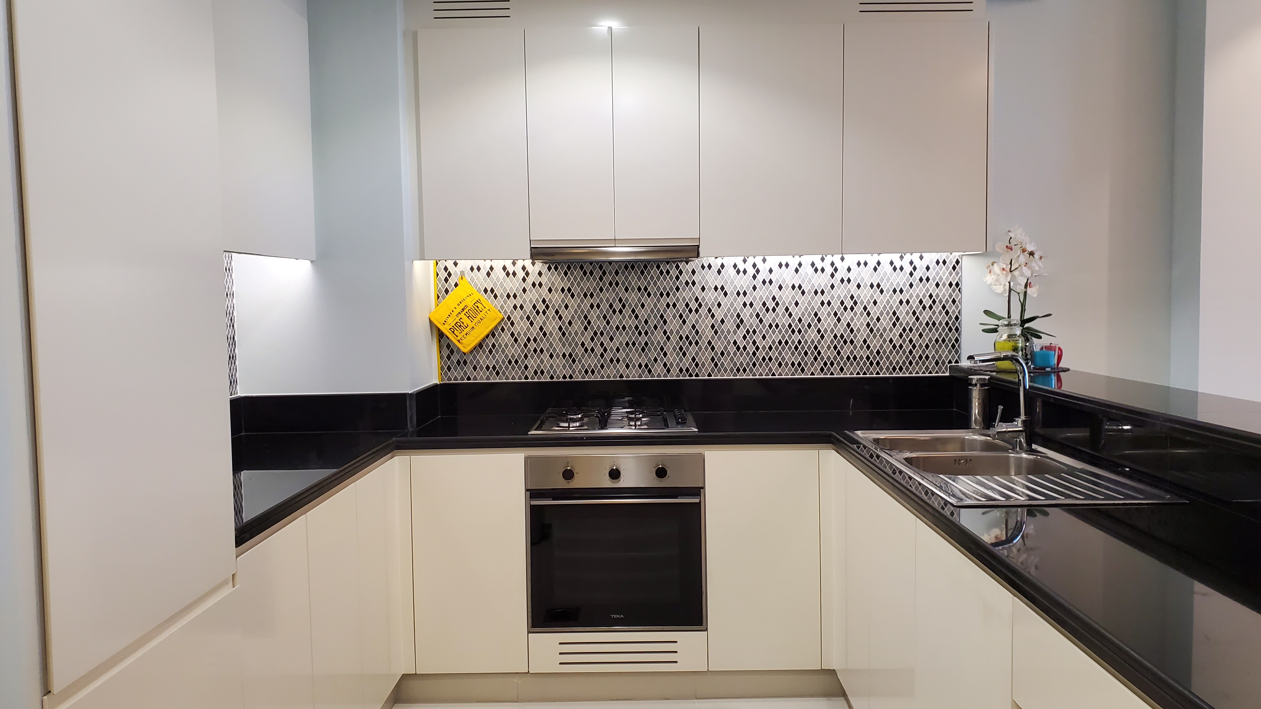 PTR-6109 · Luxury 2 BHK | Paramount Midtown