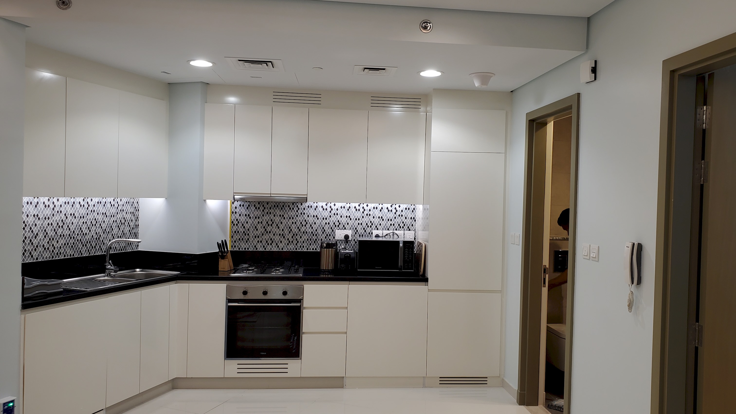 PTR – 3912 · Homely one Bedroom with Balcony