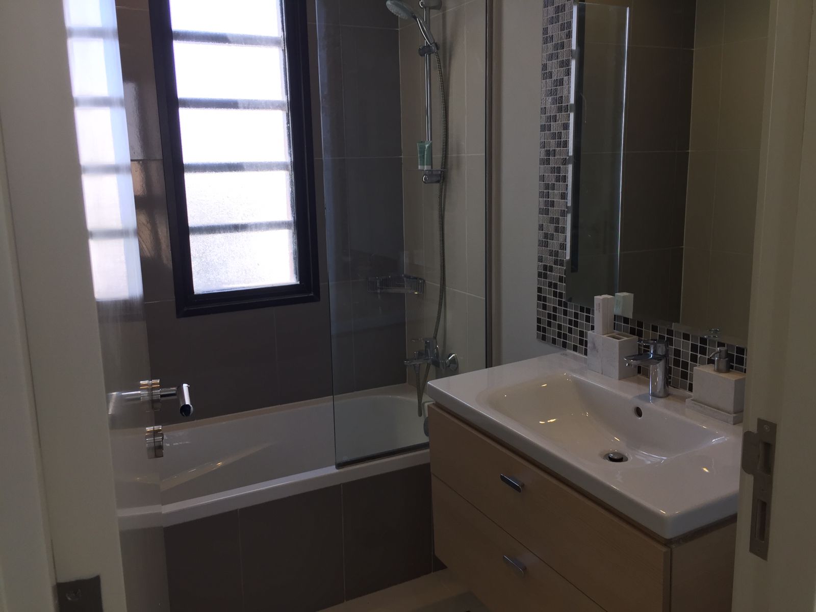 5 BR Villa | With Snooker Table