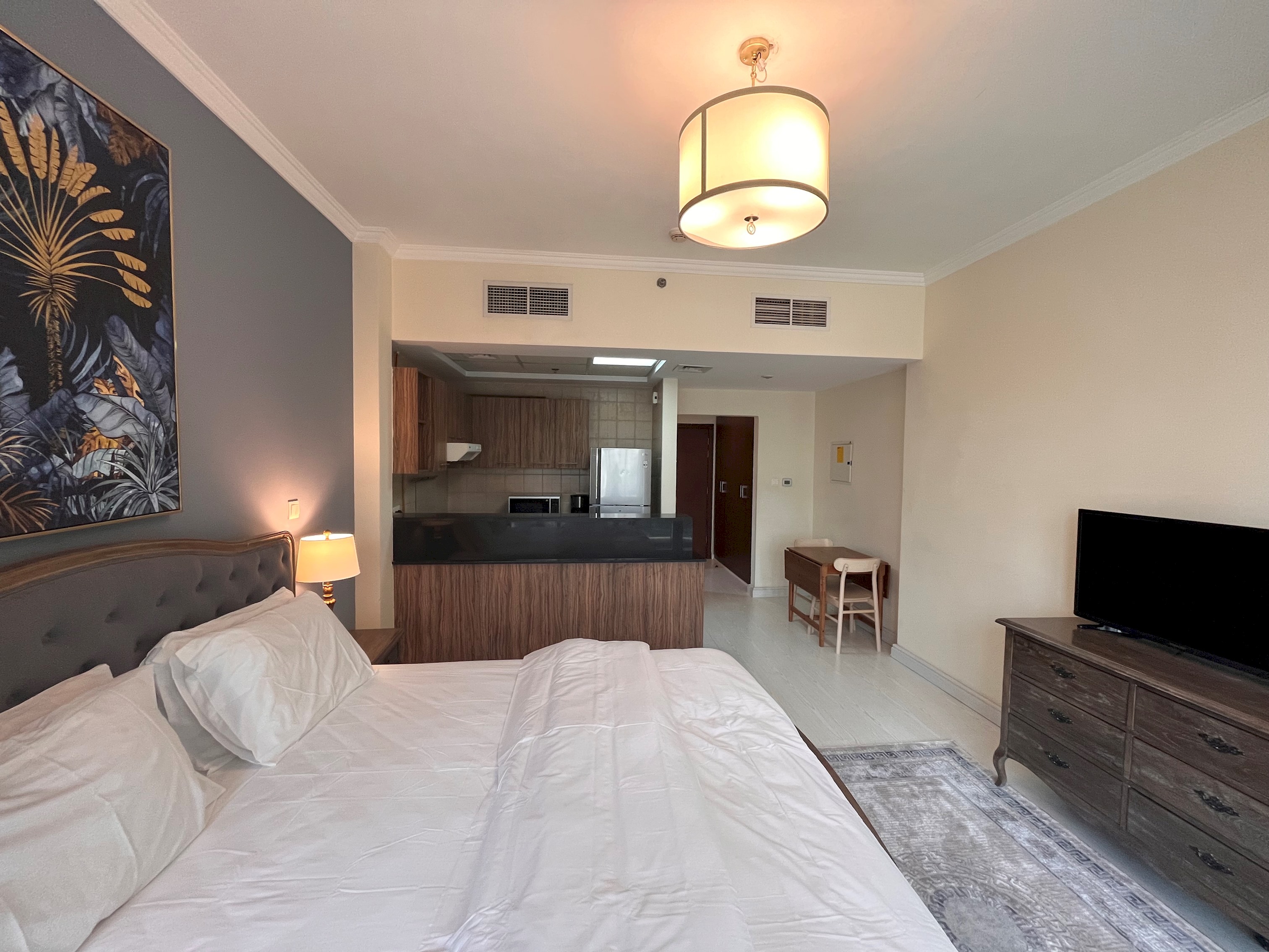 Stylish studio with Balcony in Downtown | Dubai