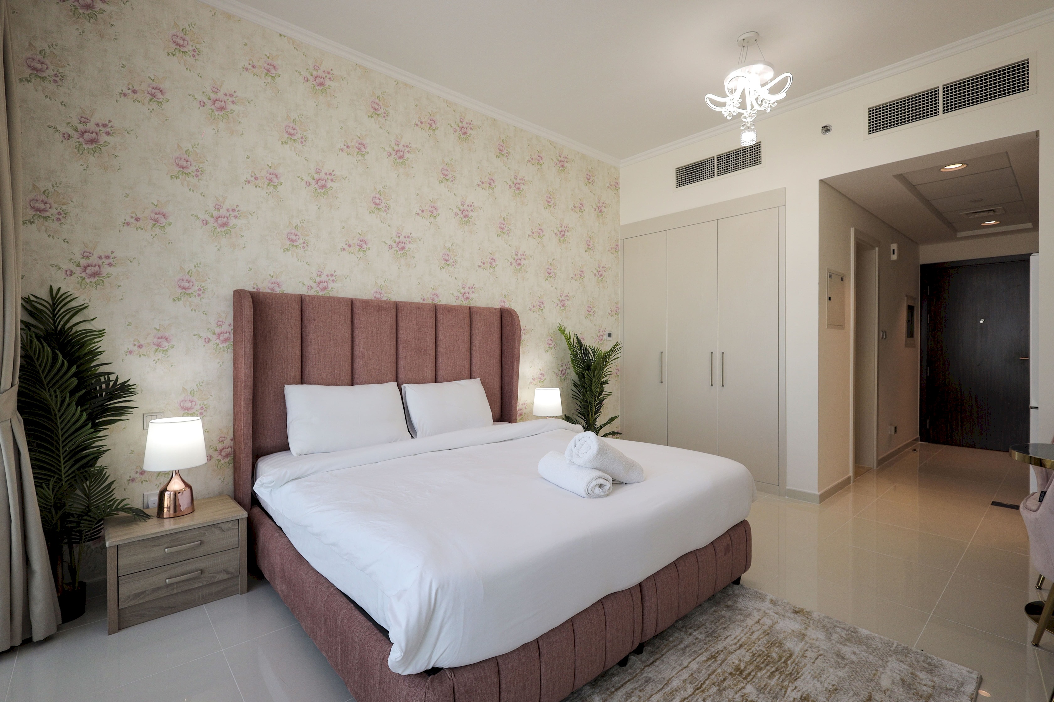 Beautiful skyline view | Studio apartment