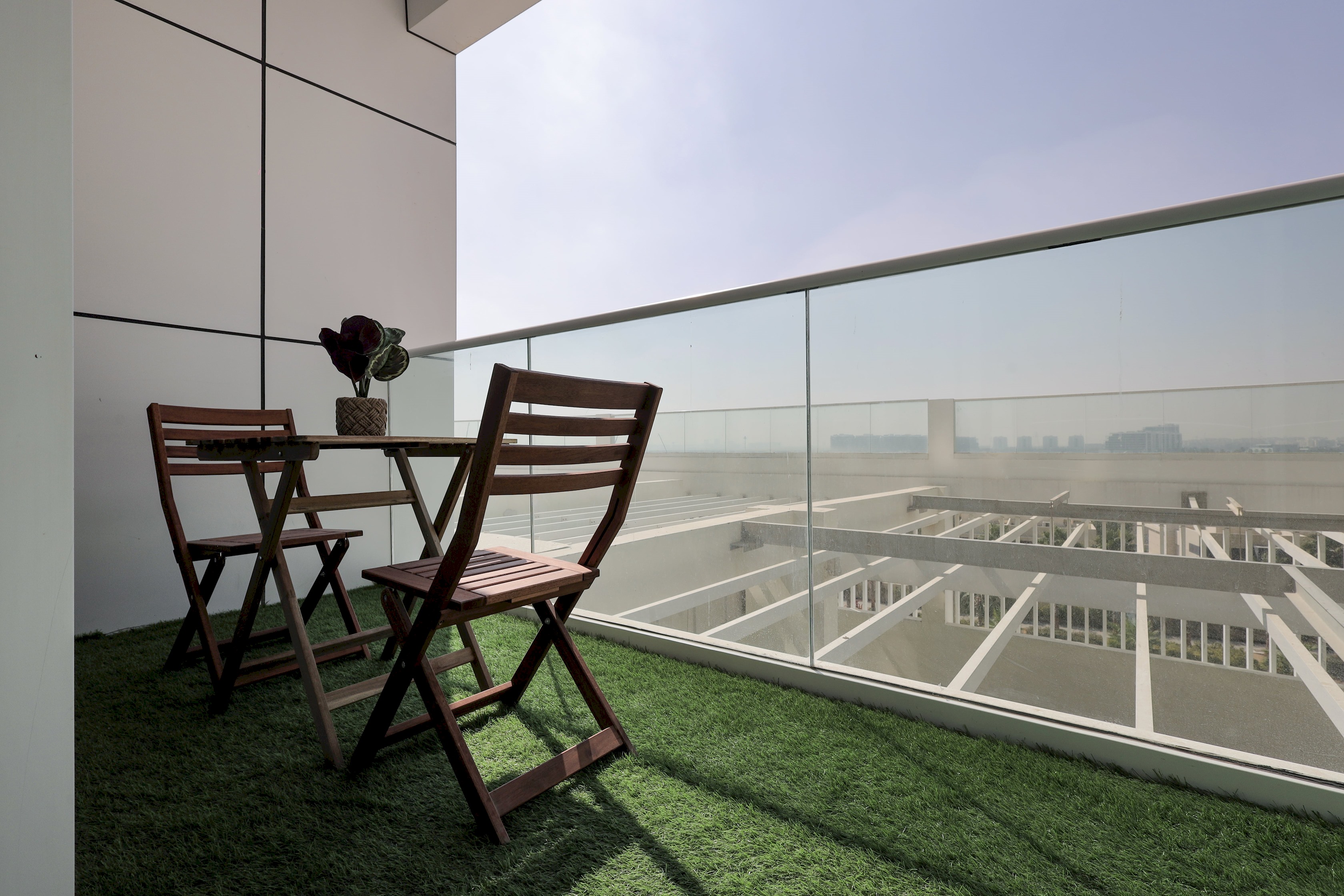 Adorable studio with Balcony