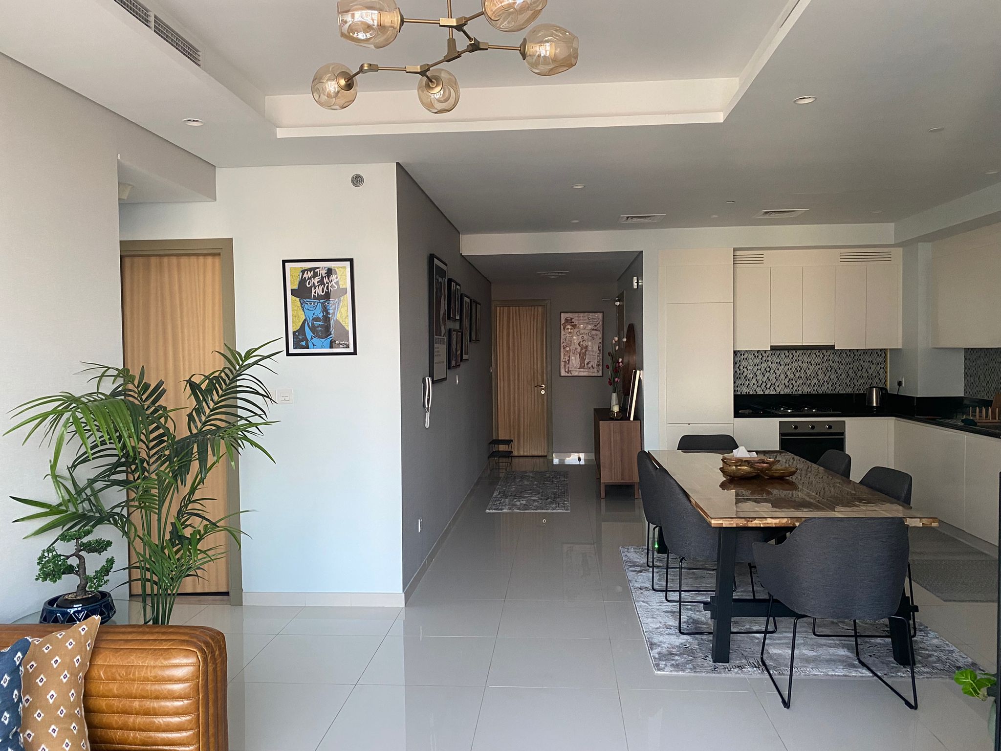 Gorgeous 2 Br in Paramount