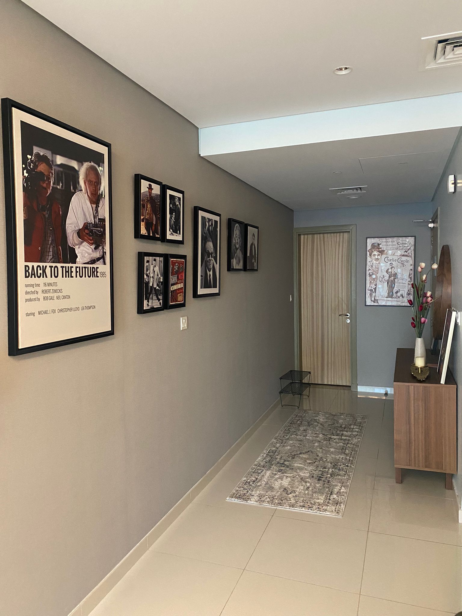 Gorgeous 2 Br in Paramount