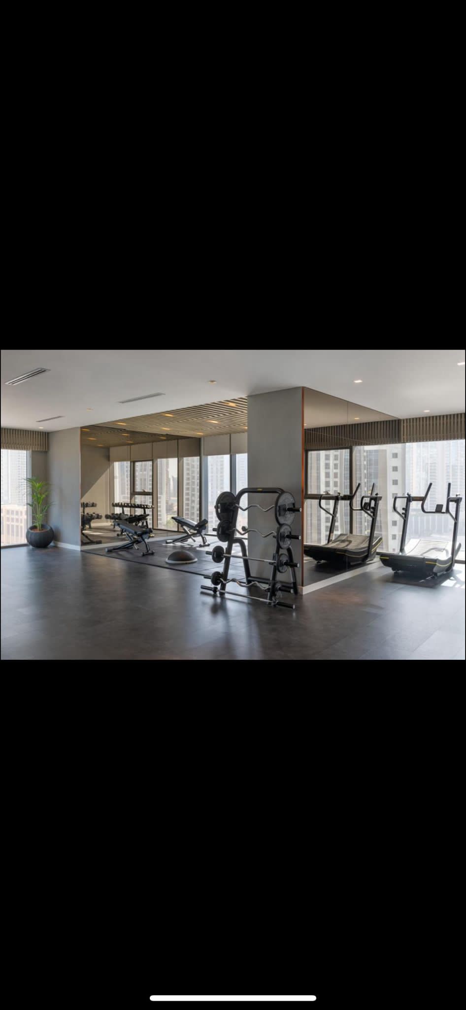 Gorgeous 2 Br in Paramount