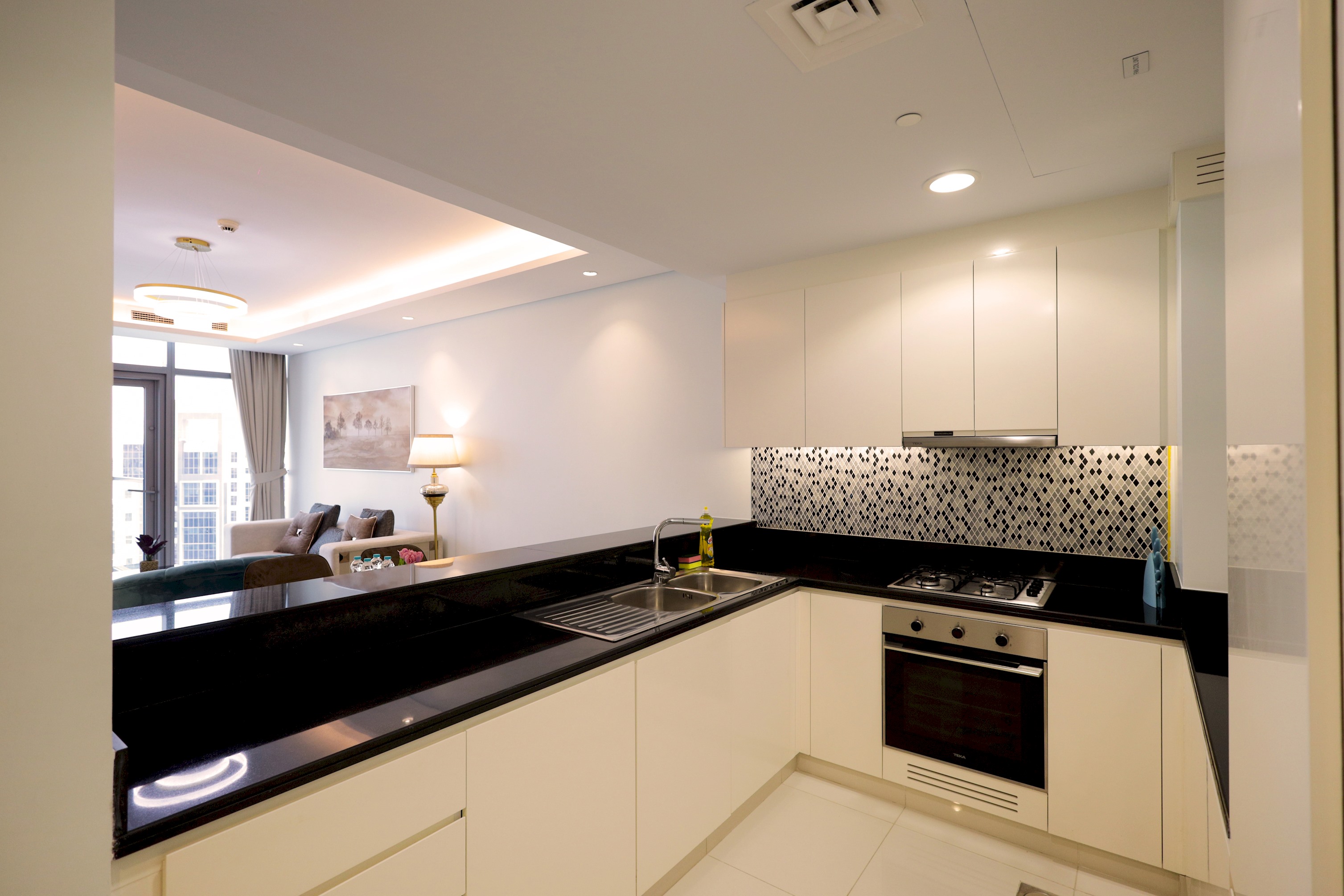 PTR-3904  Good View Apartment in Paramount