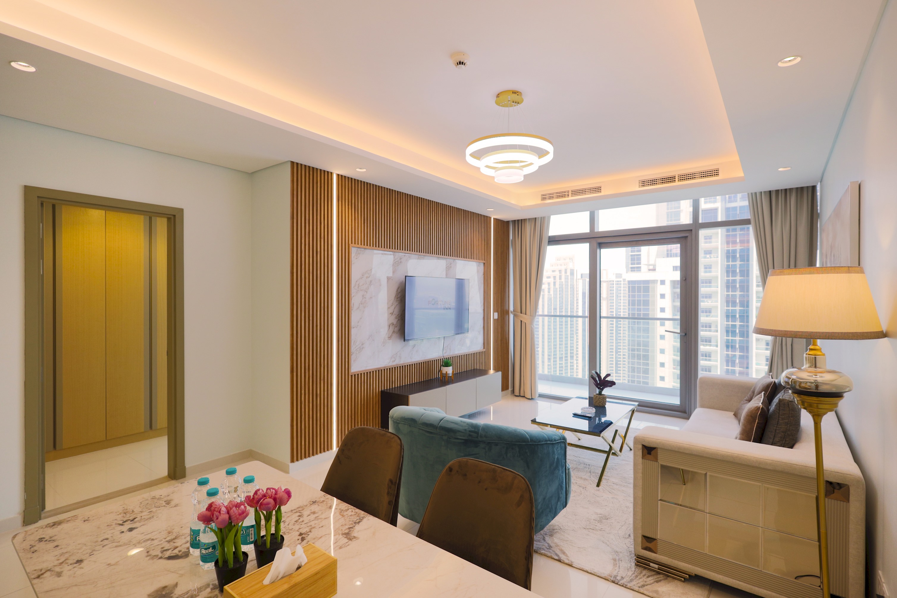 PTR-3904  Good View Apartment in Paramount