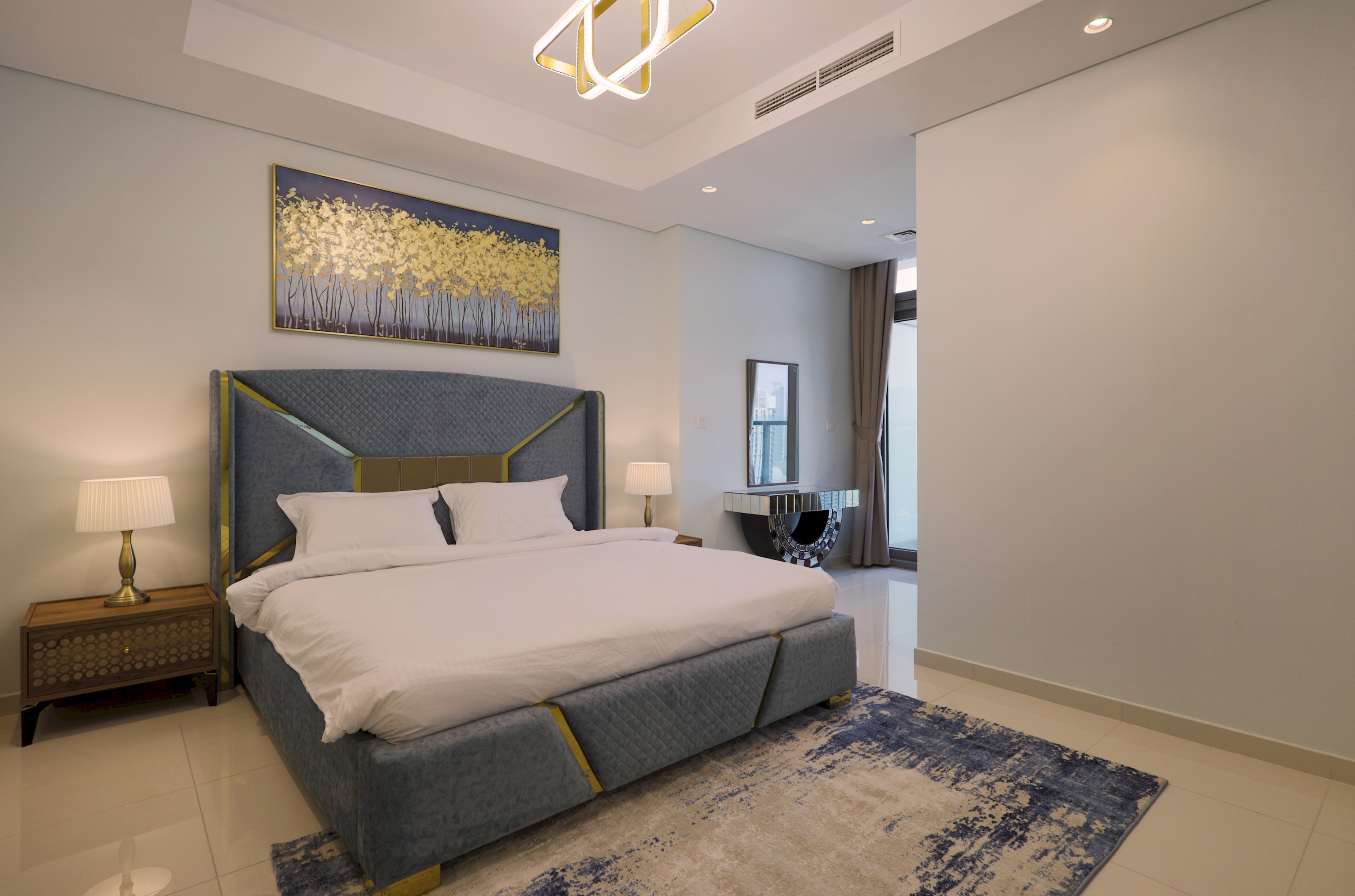 PTR-3904  Good View Apartment in Paramount