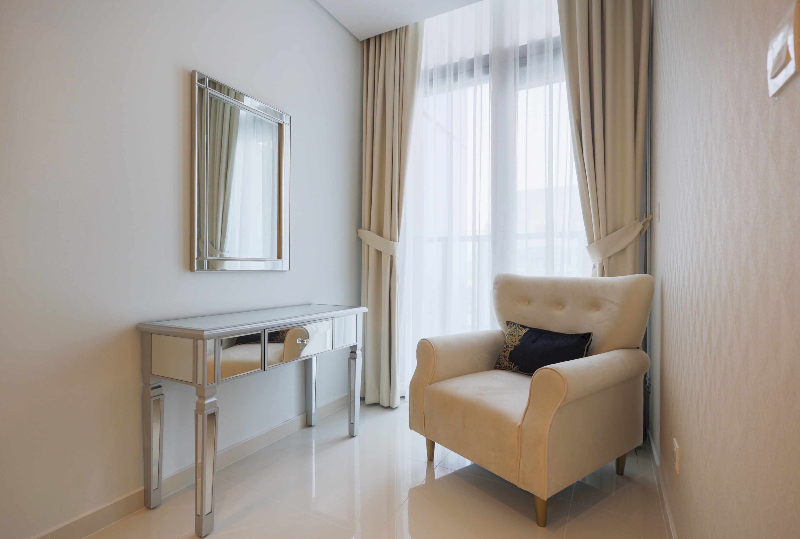 PTR-4503  Furnished 2BR Apartment Spacious Unit