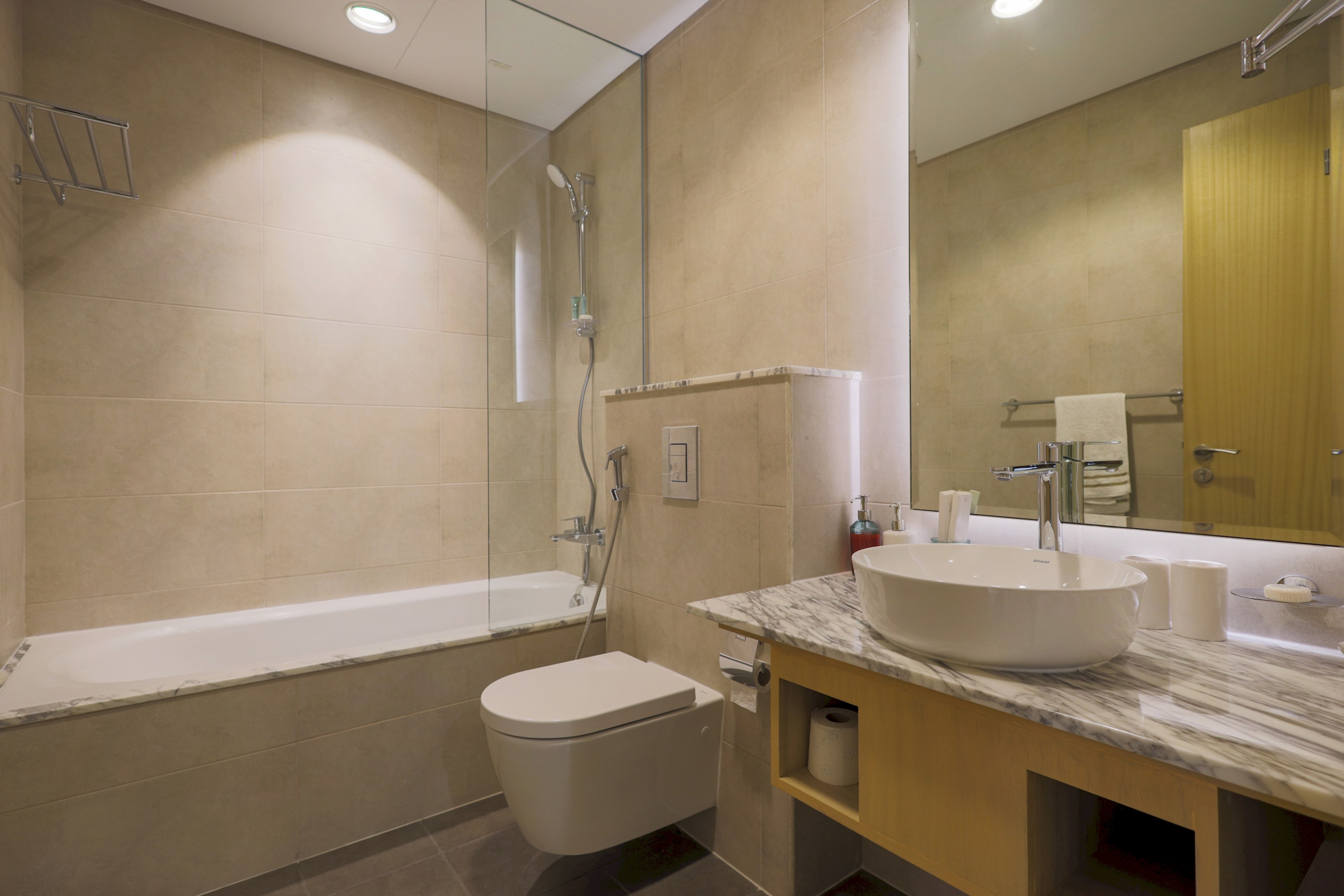 PTR-4503  Furnished 2BR Apartment Spacious Unit