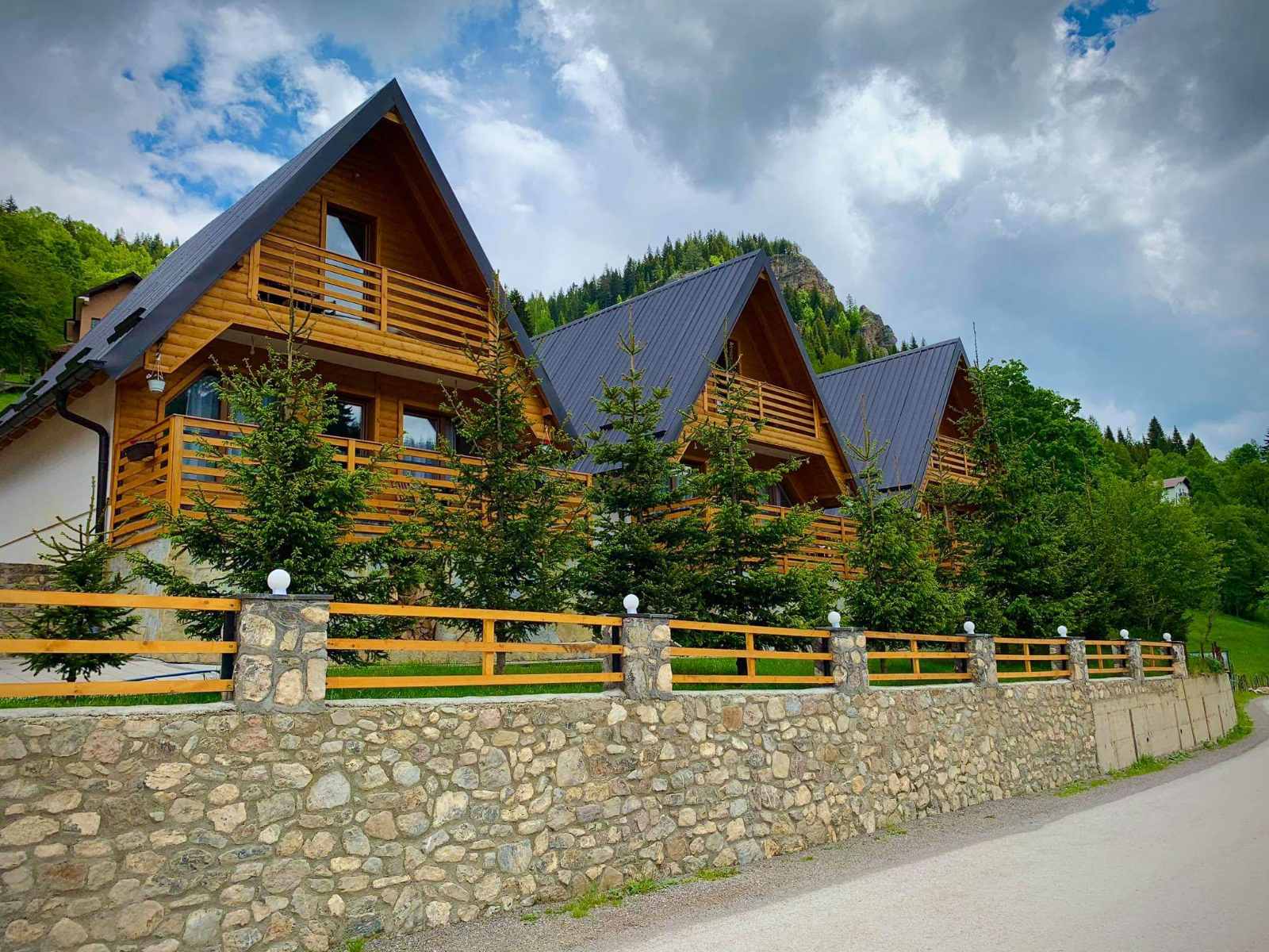 Villa Resort in Boge ski center