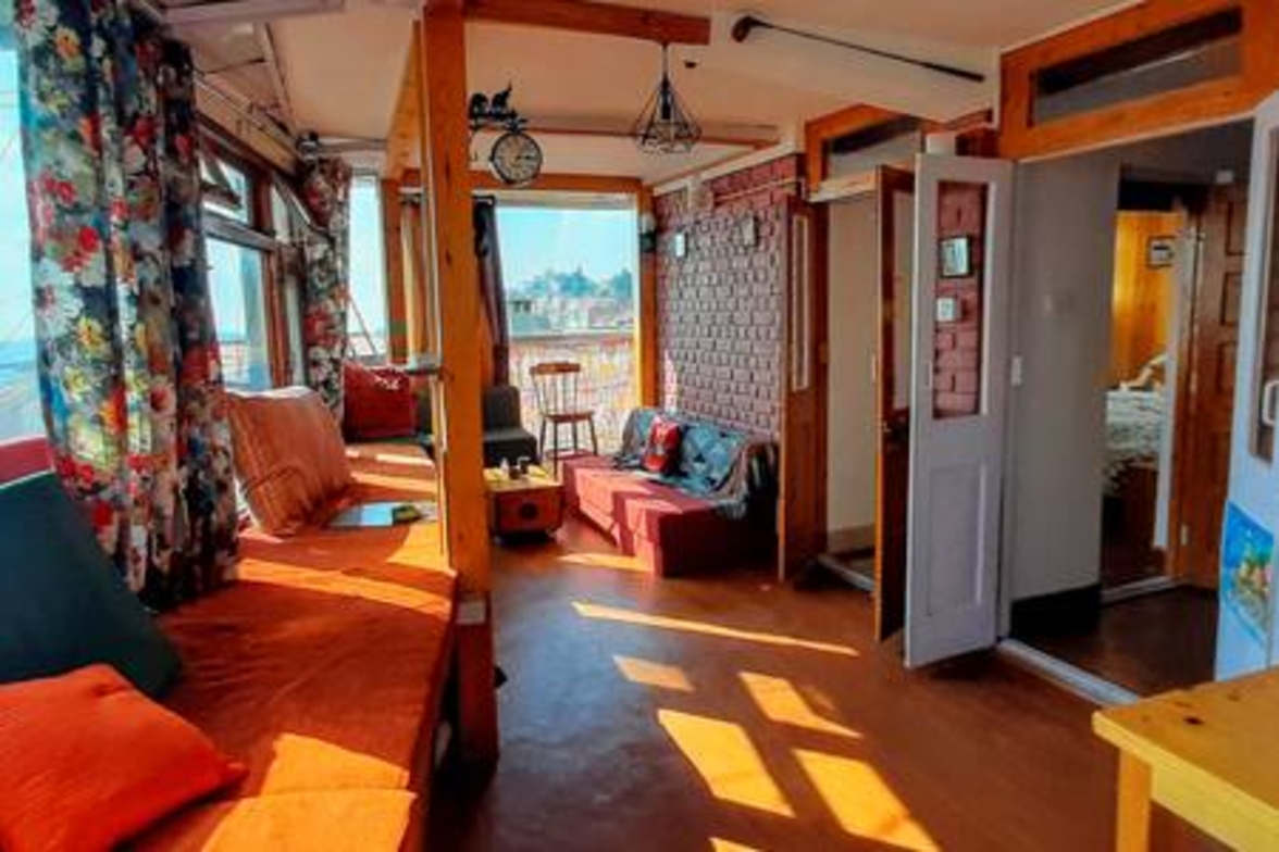 Panoramic Loft on Mall Road, by Kalawati Homes