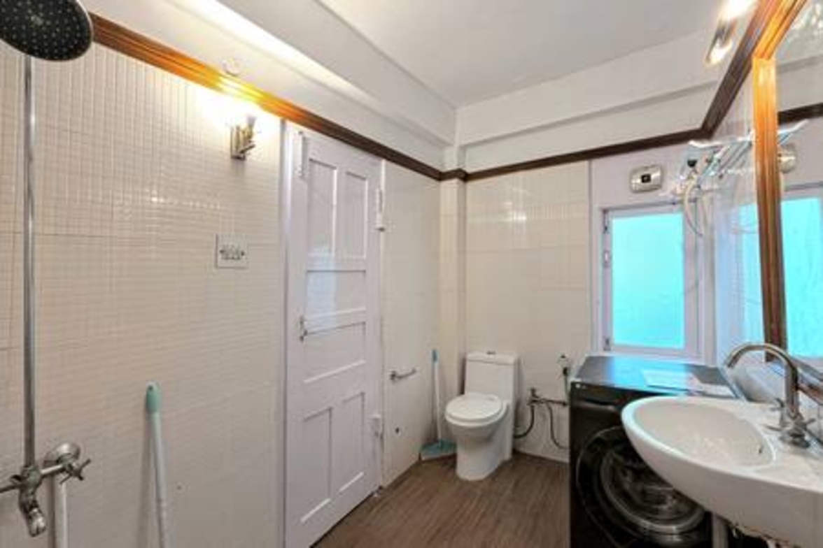 Prime Jakhoo Hill Appartment by Kalawati Homes