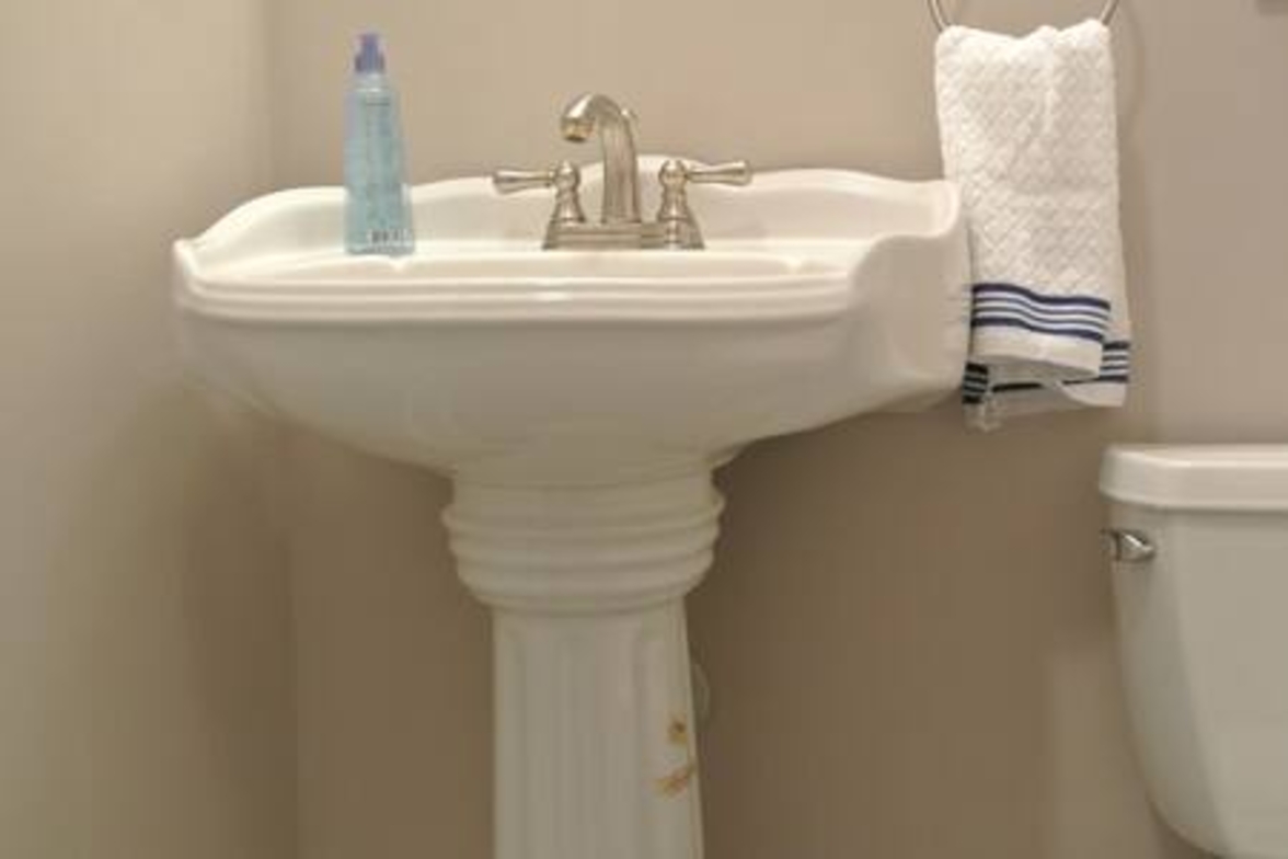Meet Memphis in Midtown! Stay at Overton Square.