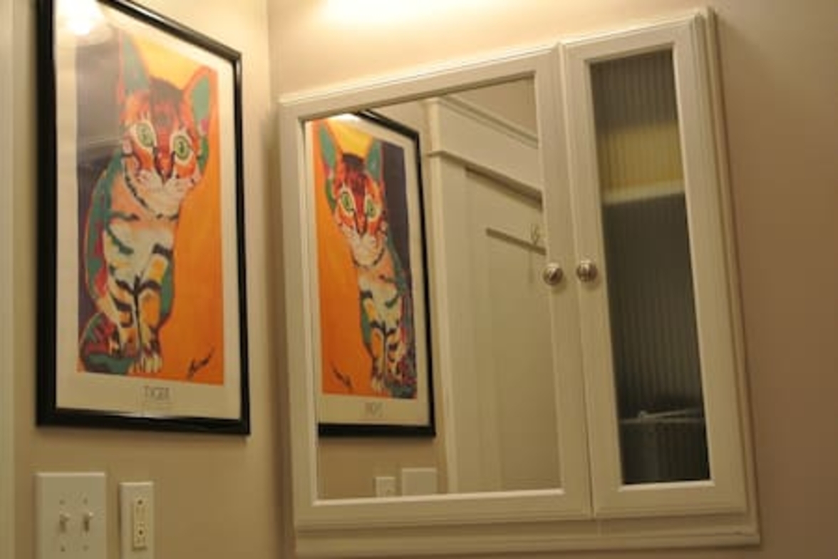 Meet Memphis in Midtown! Stay at Overton Square.