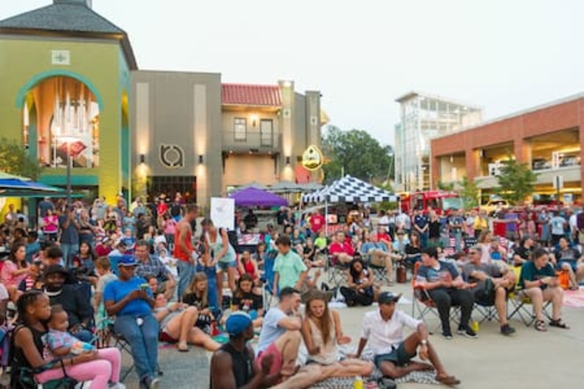 Meet Memphis in Midtown! Stay at Overton Square.