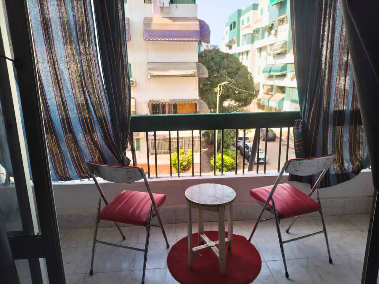 Gadou 2BR Apt w/Kitchen & Balcony – Port Said