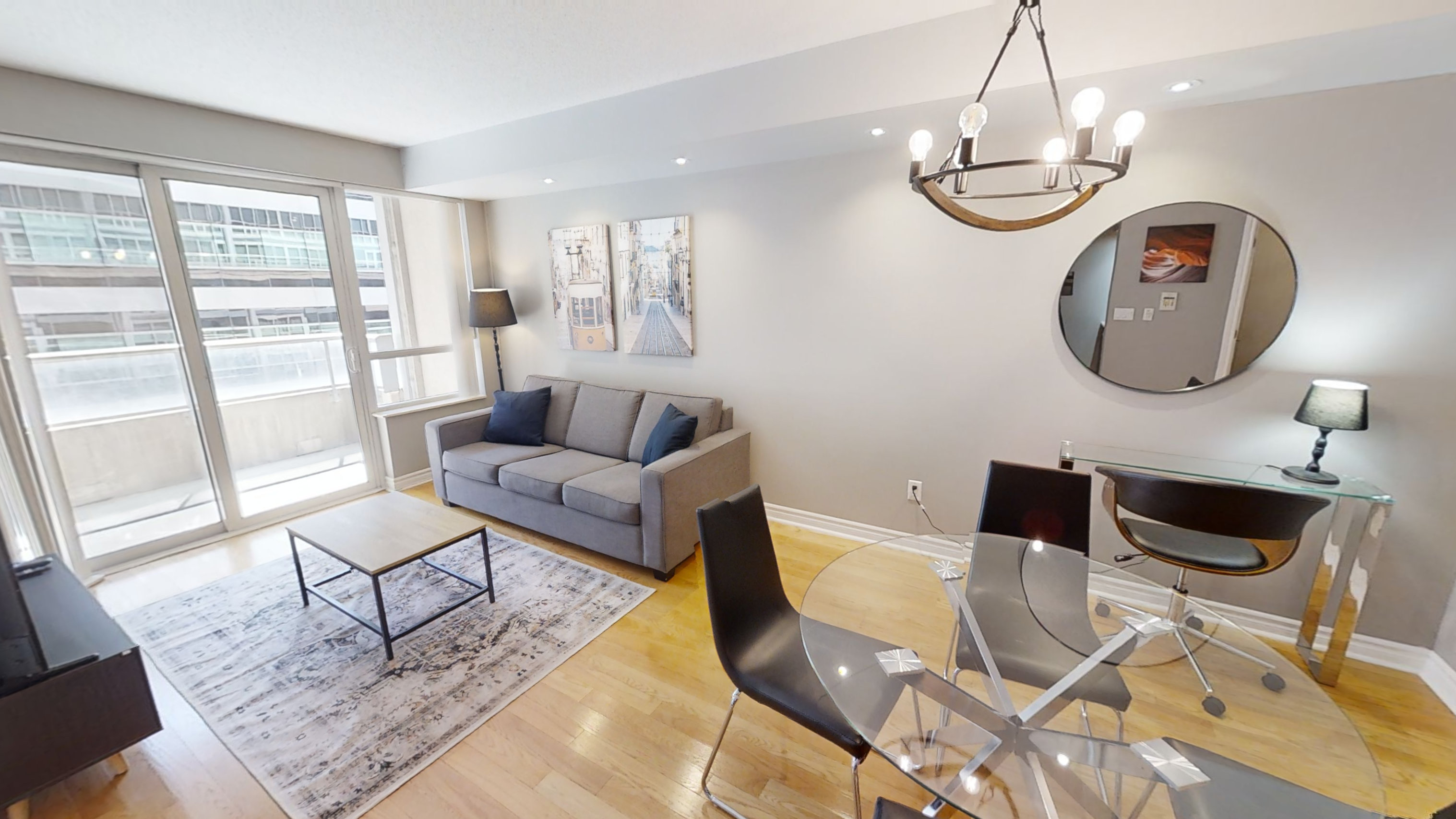 Stunning Amenities And Rooftop Park - Vibrant Urban Sanctuary - Toronto
