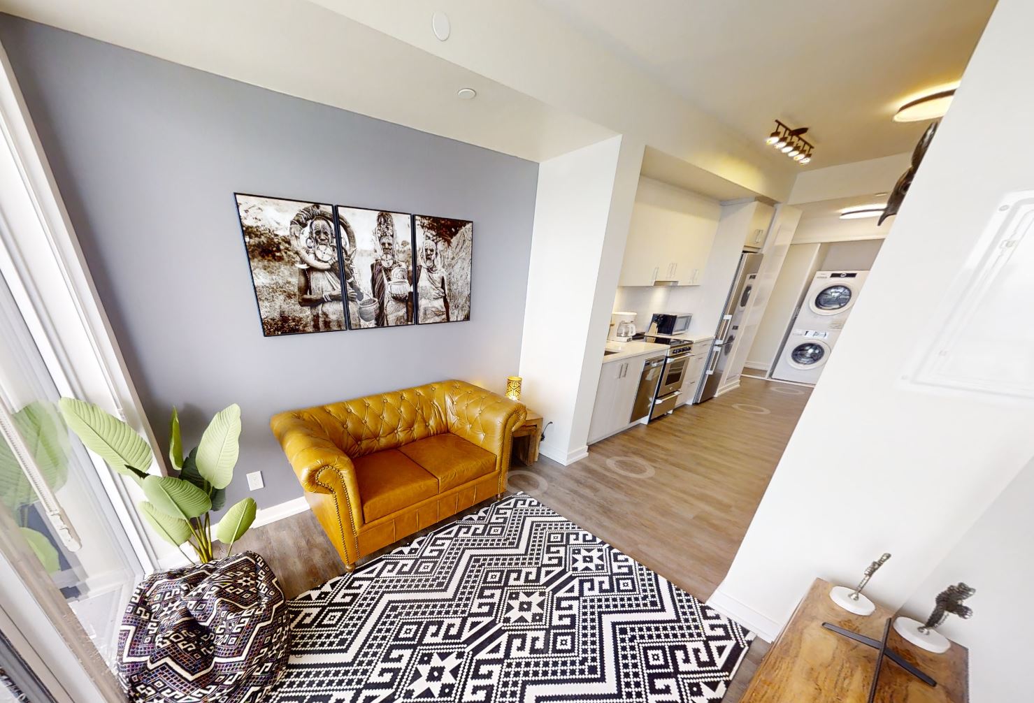 Modern Furnished Central location 2 bedroom Suite