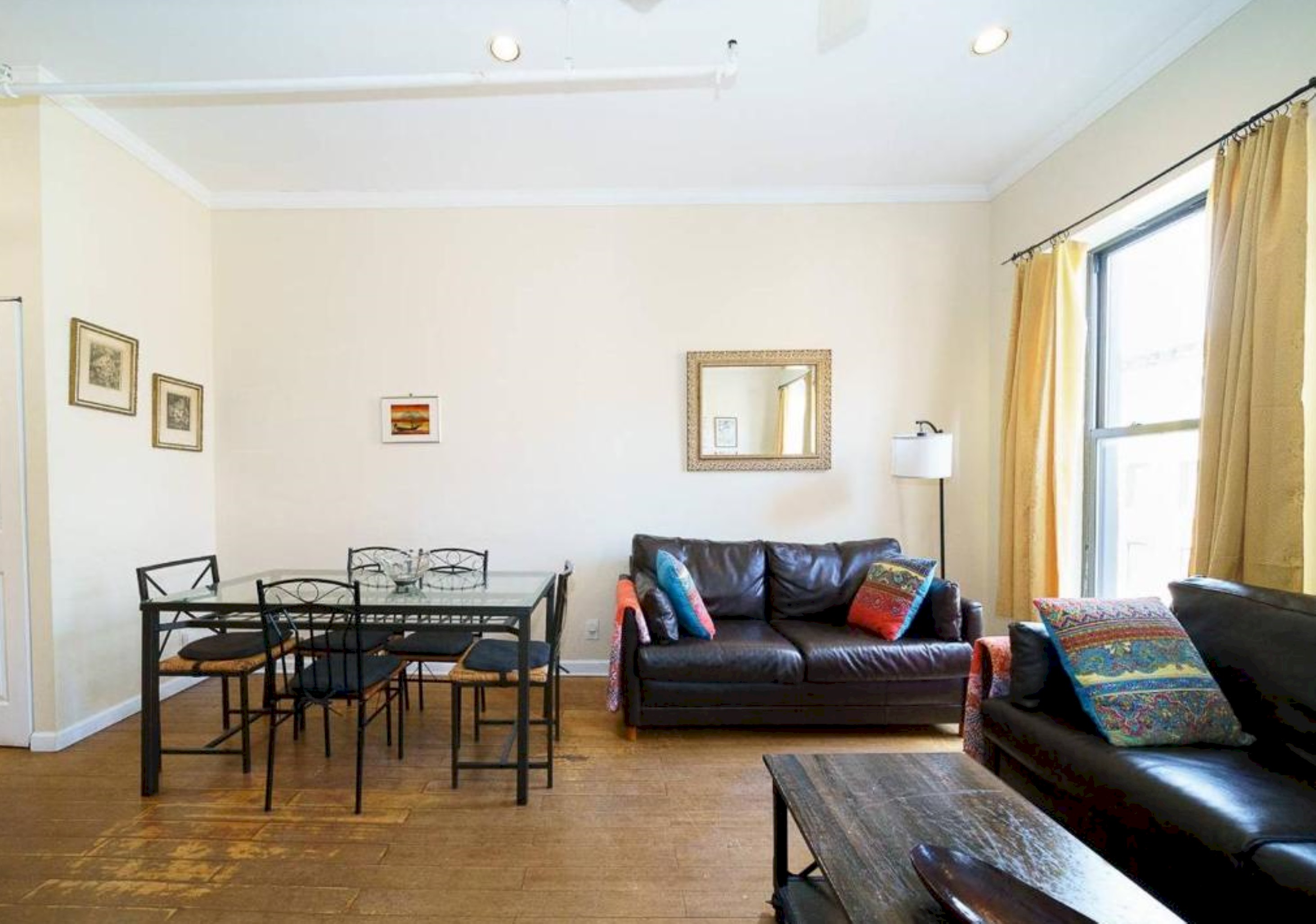 Fully Furnished With Modern Essentials - Charming Comfortable Retreat - Queens, NY