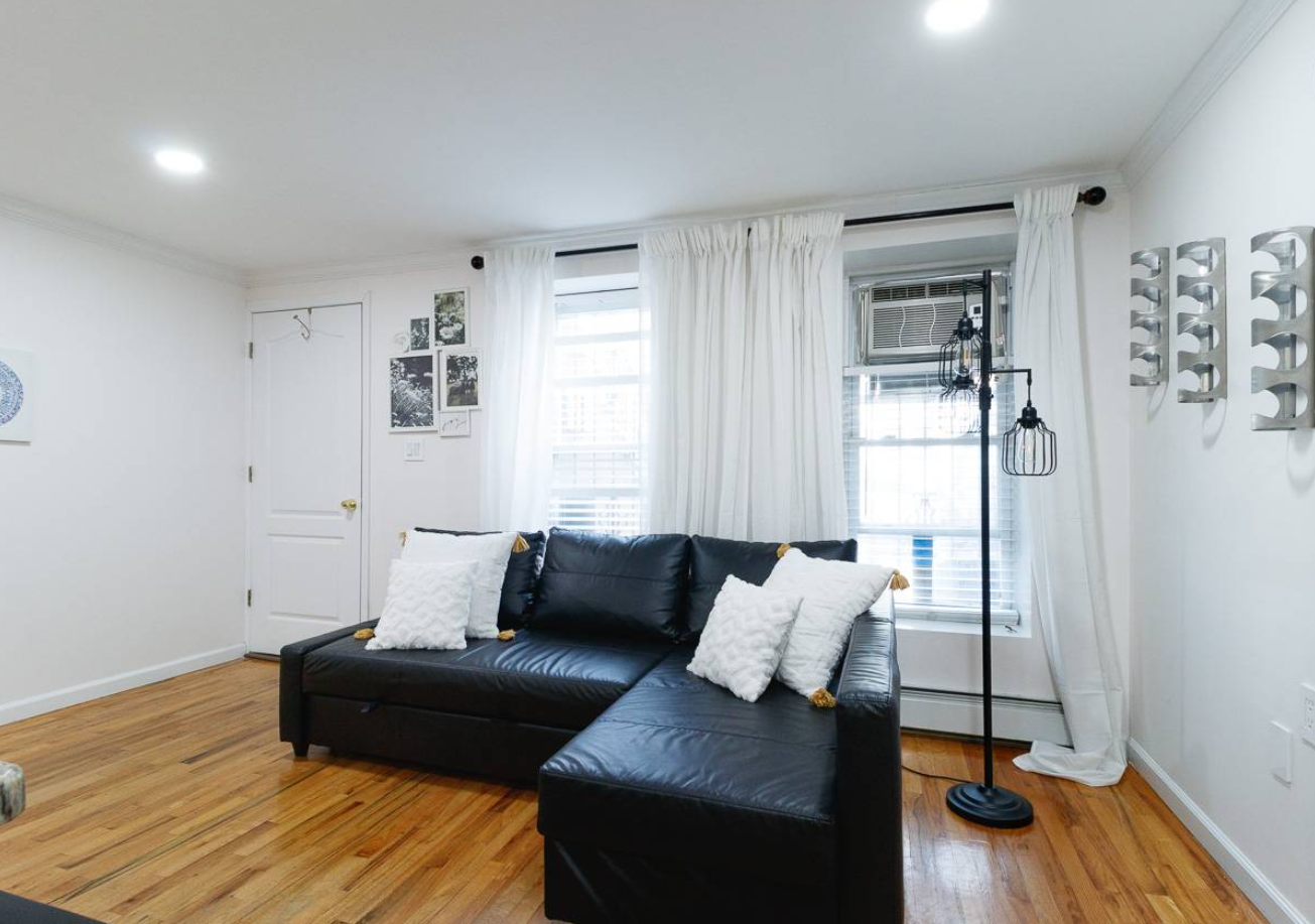 Central Oasis With High-speed Internet And Essentials - Charming Inviting - Manhattan, NY