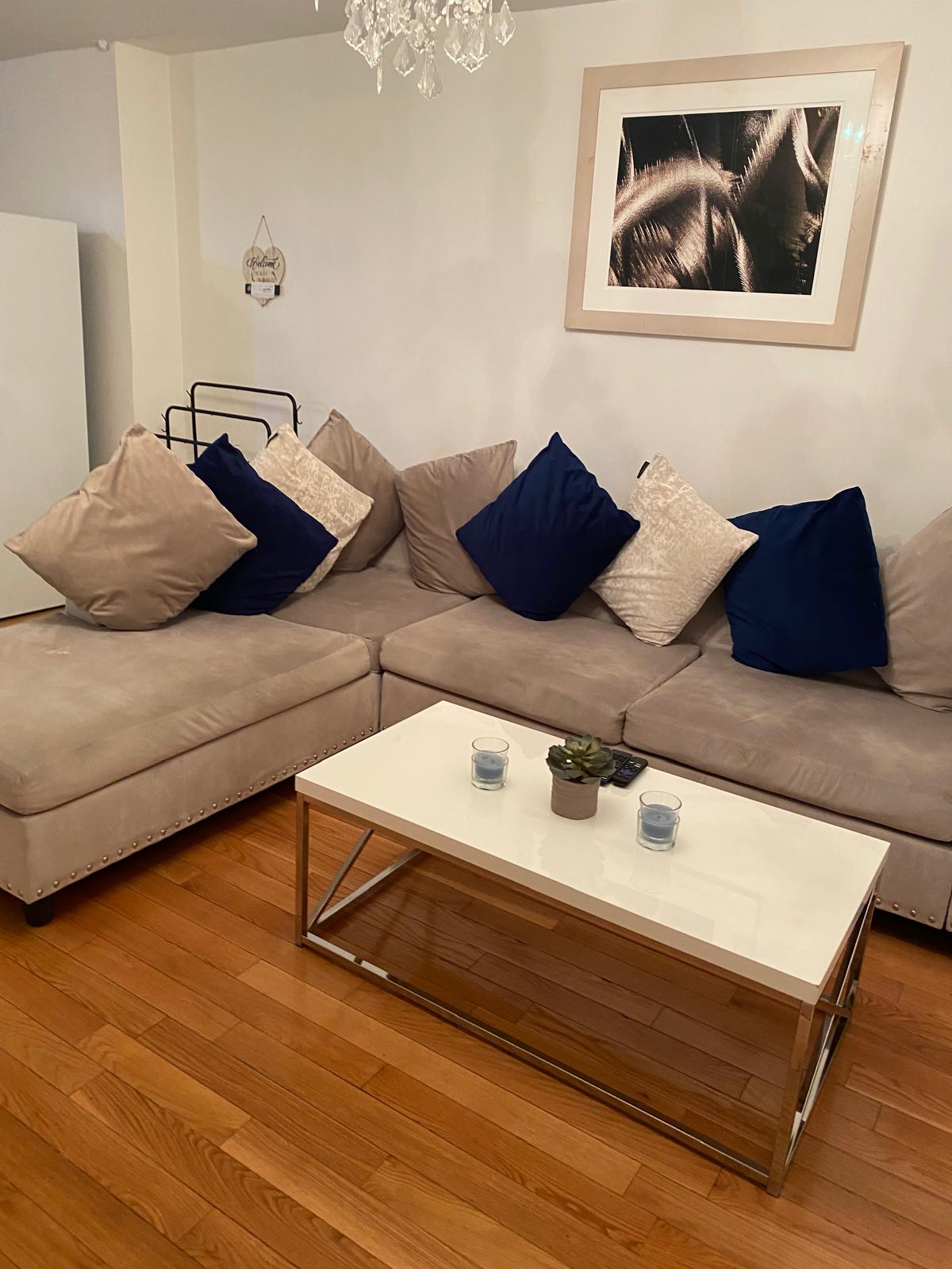 Stylish Furnishings And Modern Kitchen - Inviting City Haven - Manhattan, NY