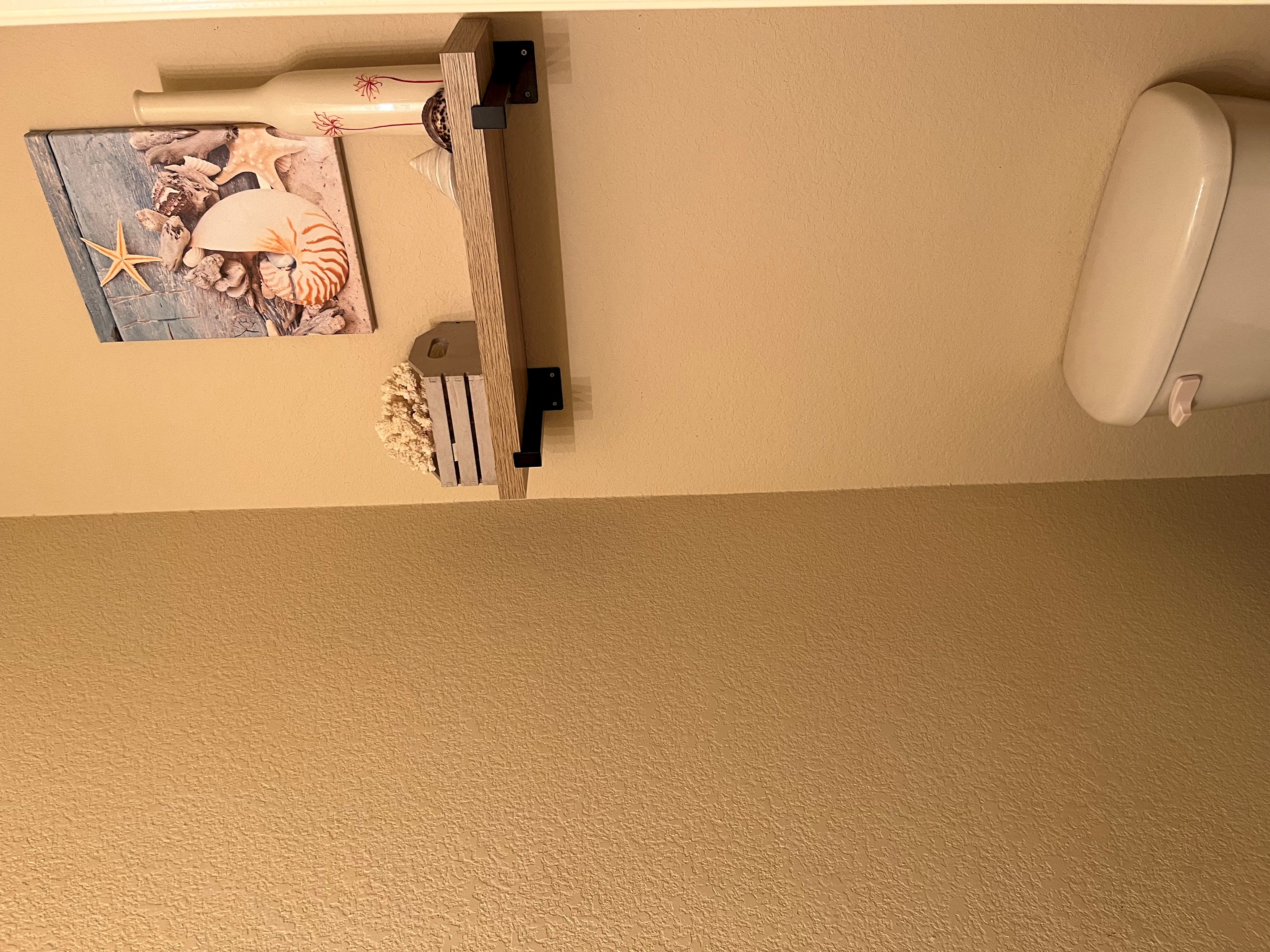 DFW – Room D