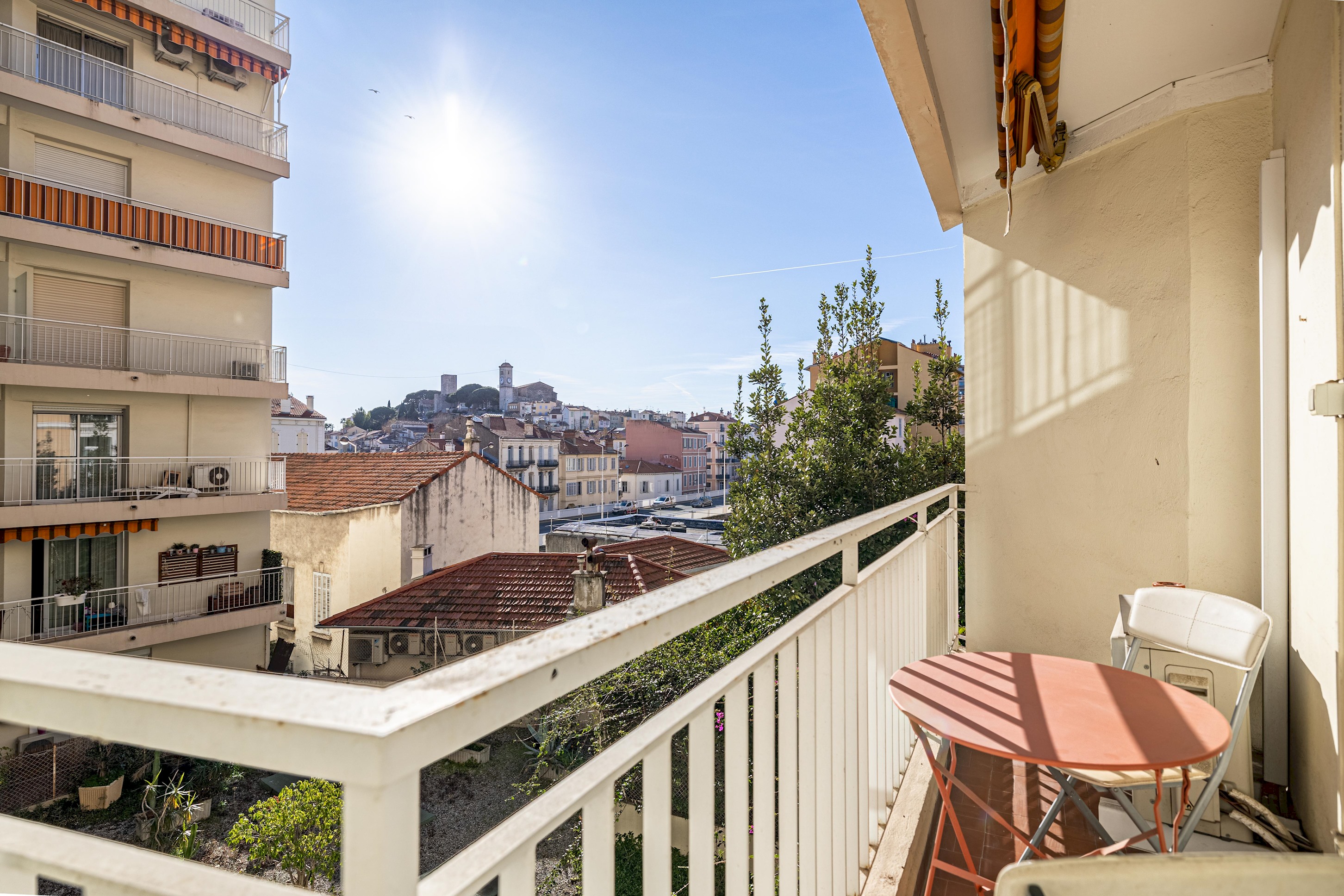 Le Louis Blanc avec balcon en plein centre-ville