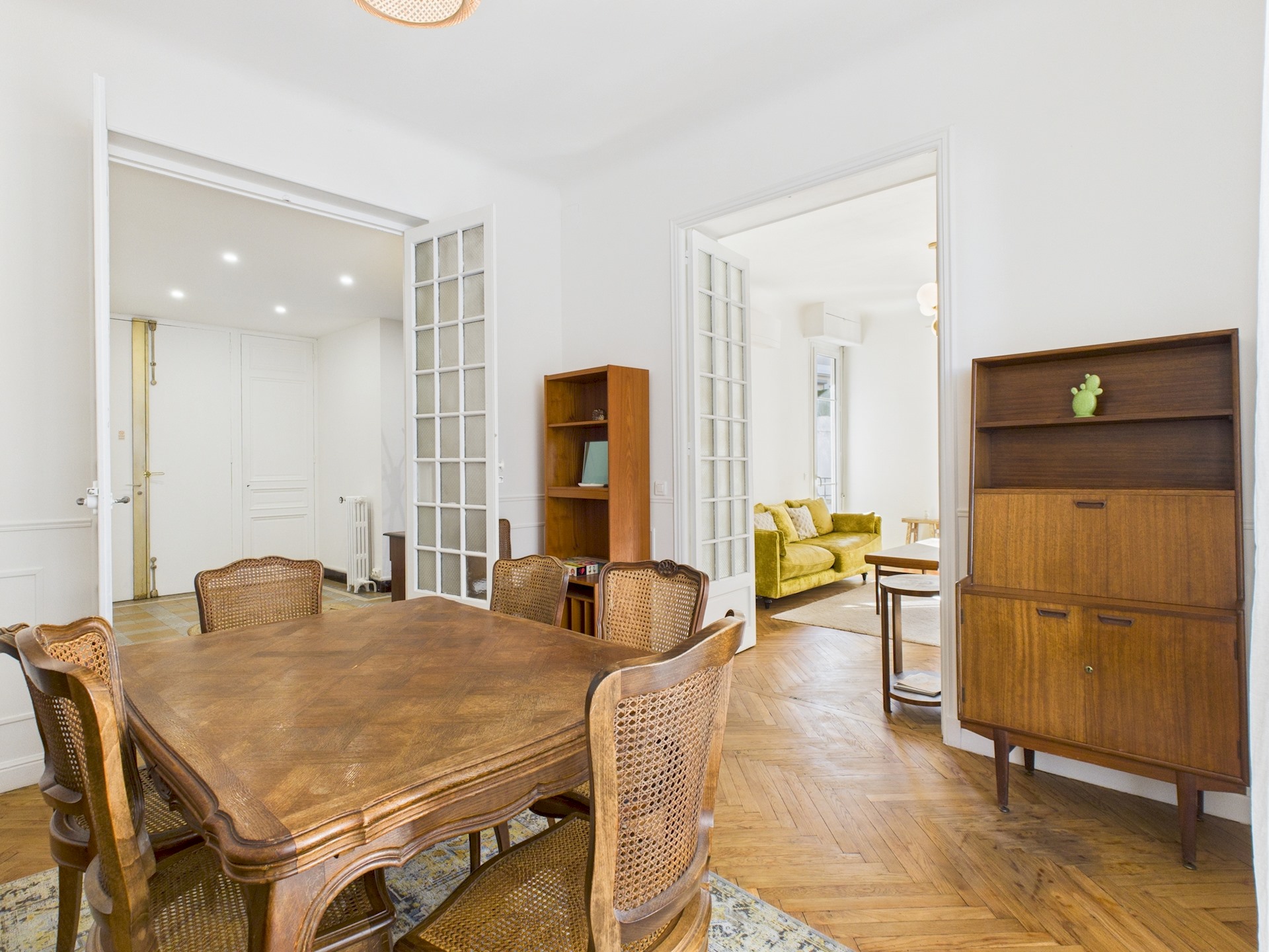 Le Bourgeois avec balcon, idéalement situé