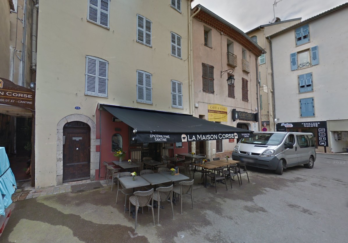 Le Forville lumineux en plein centre